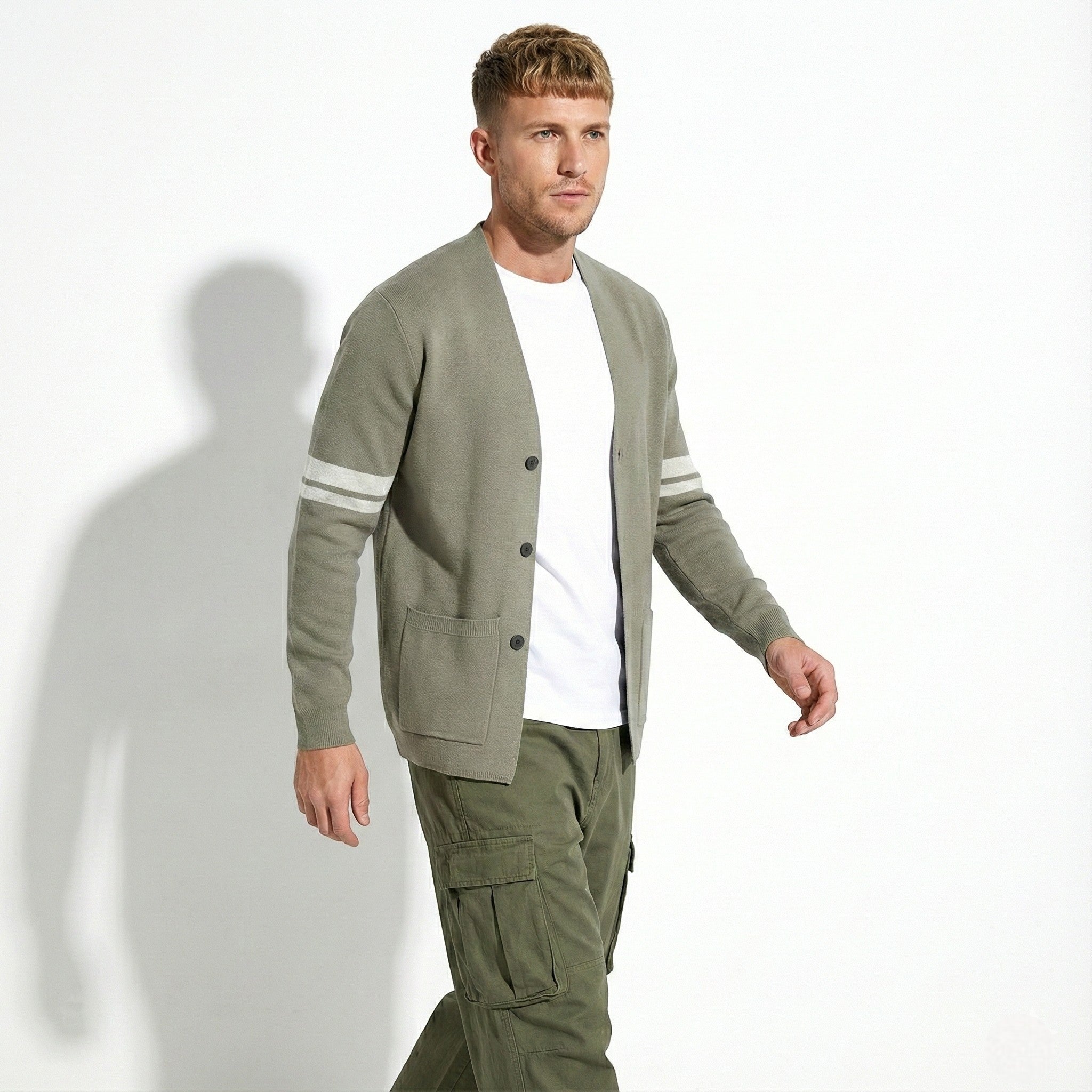 Men's Button-Front Knit Cardigan with Front Pockets