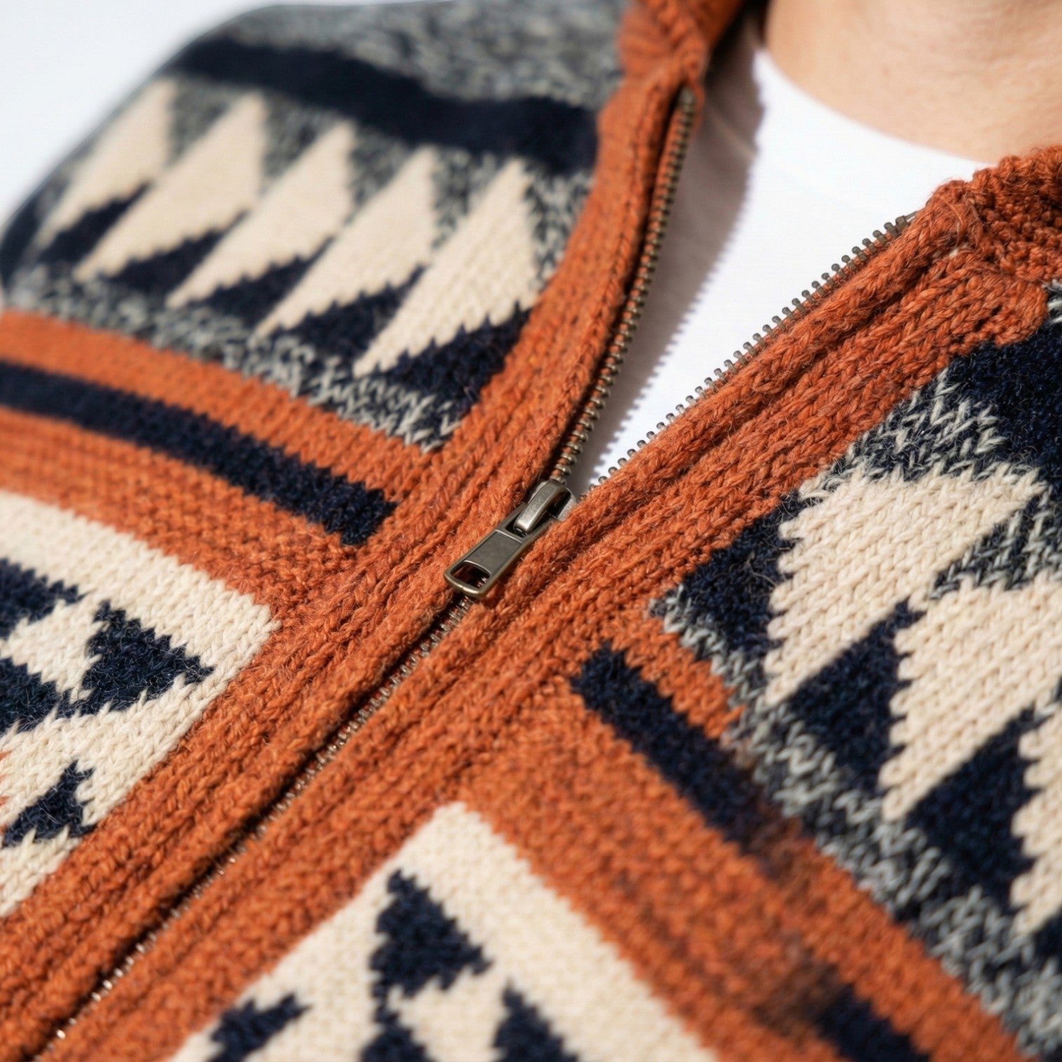 Men's Slim-Fit Cardigan with Aztec Print and Full Zip
