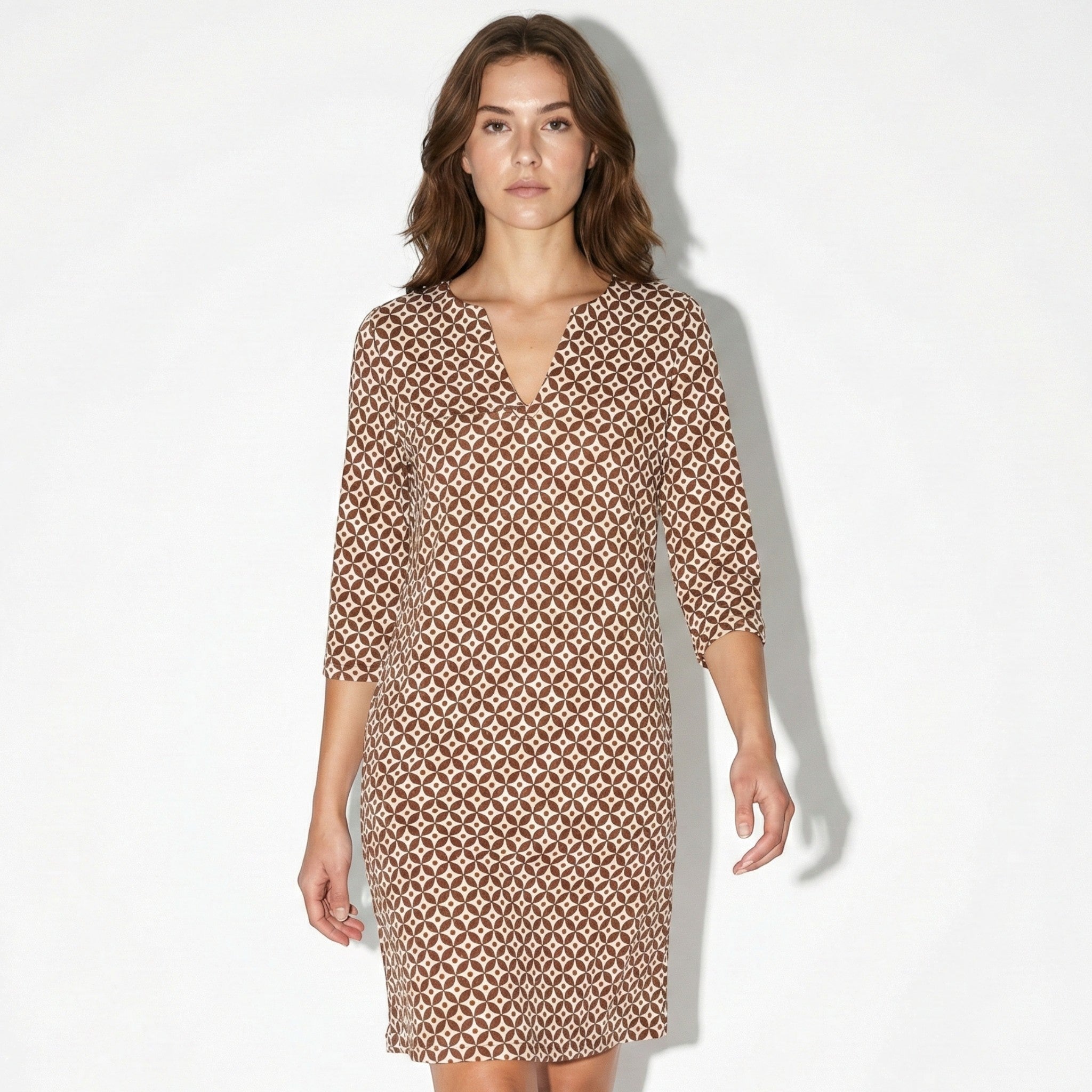 Evie - Women's Mini Dress with Split Neckline and 3/4 Sleeves