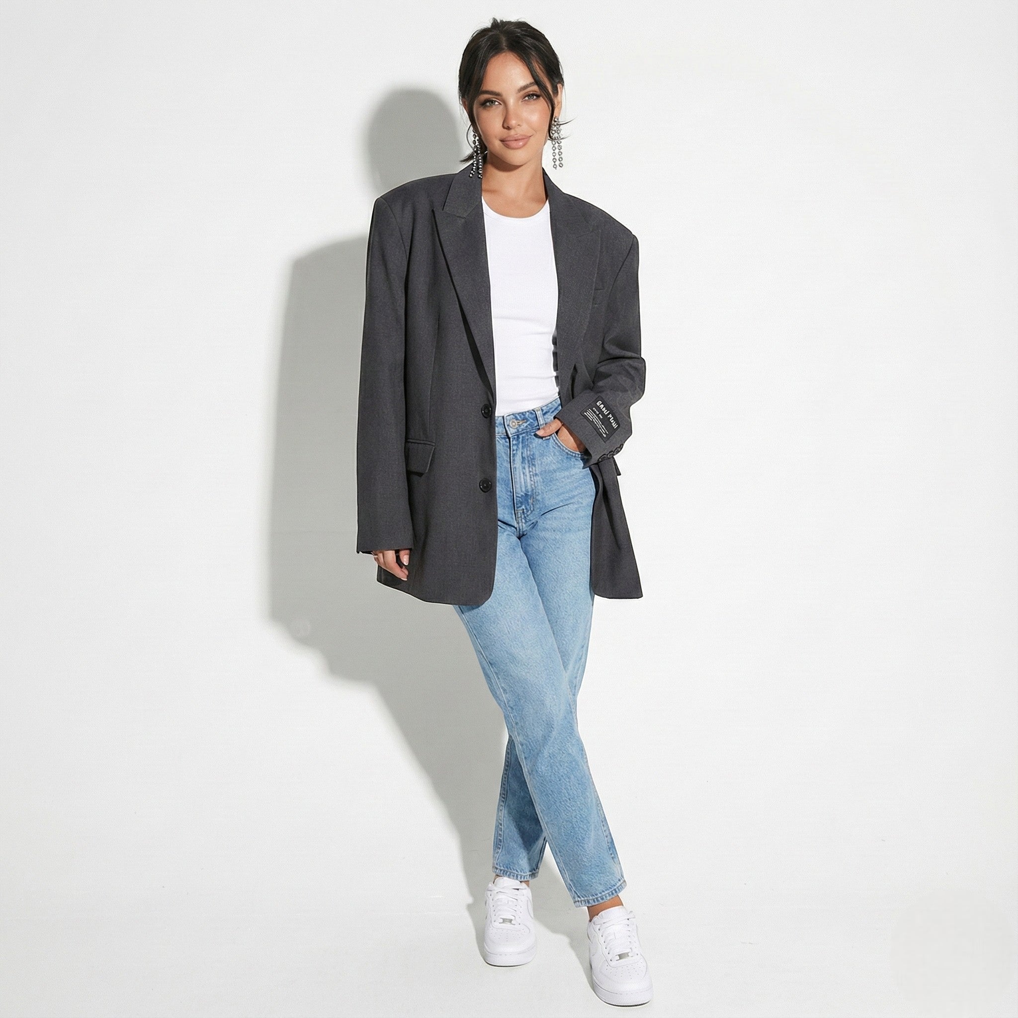Lena – Women’s Oversized Blazer