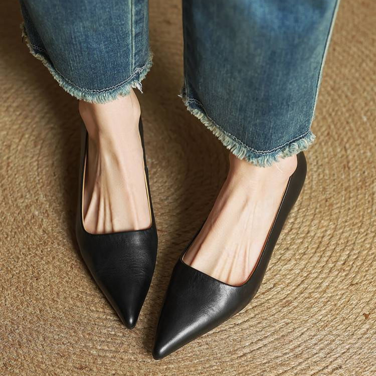 Alice - Women's Kitten Heel Pointed Toe Pumps