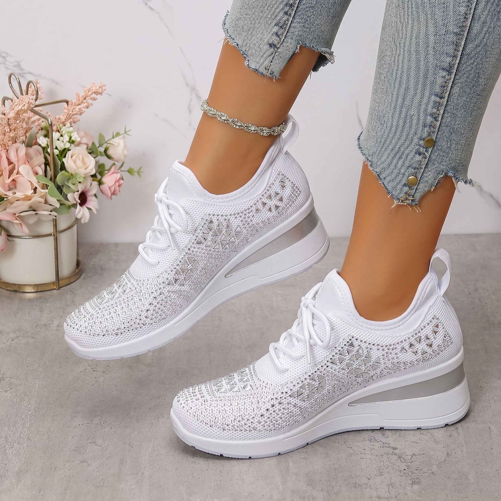 Amber - Women's Breathable Wedge Sole Low-Top Sneaker