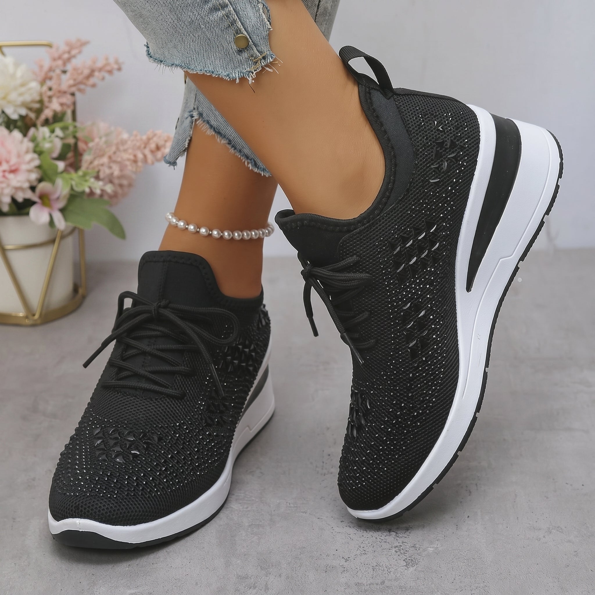 Amber - Women's Breathable Wedge Sole Low-Top Sneaker