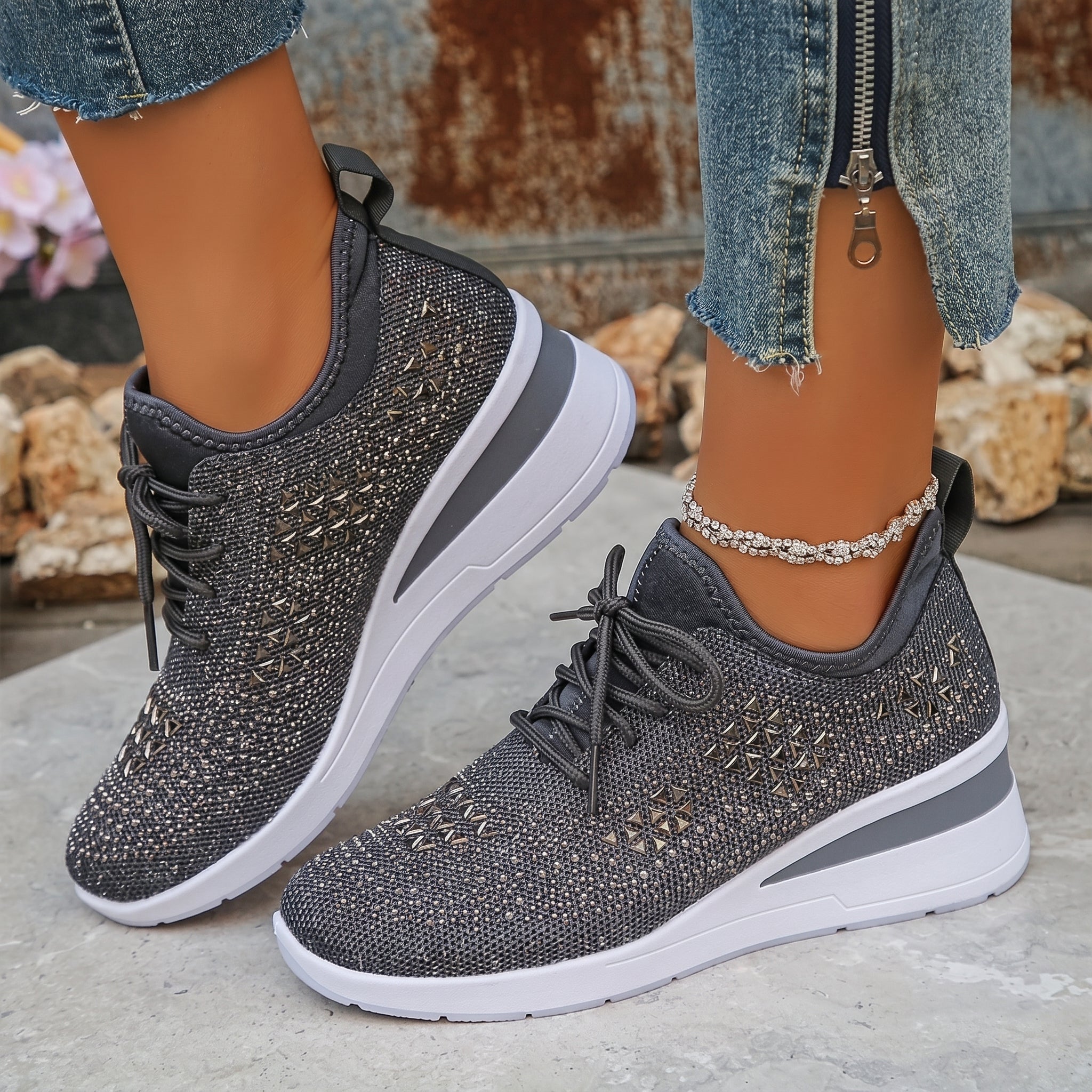 Amber - Women's Breathable Wedge Sole Low-Top Sneaker