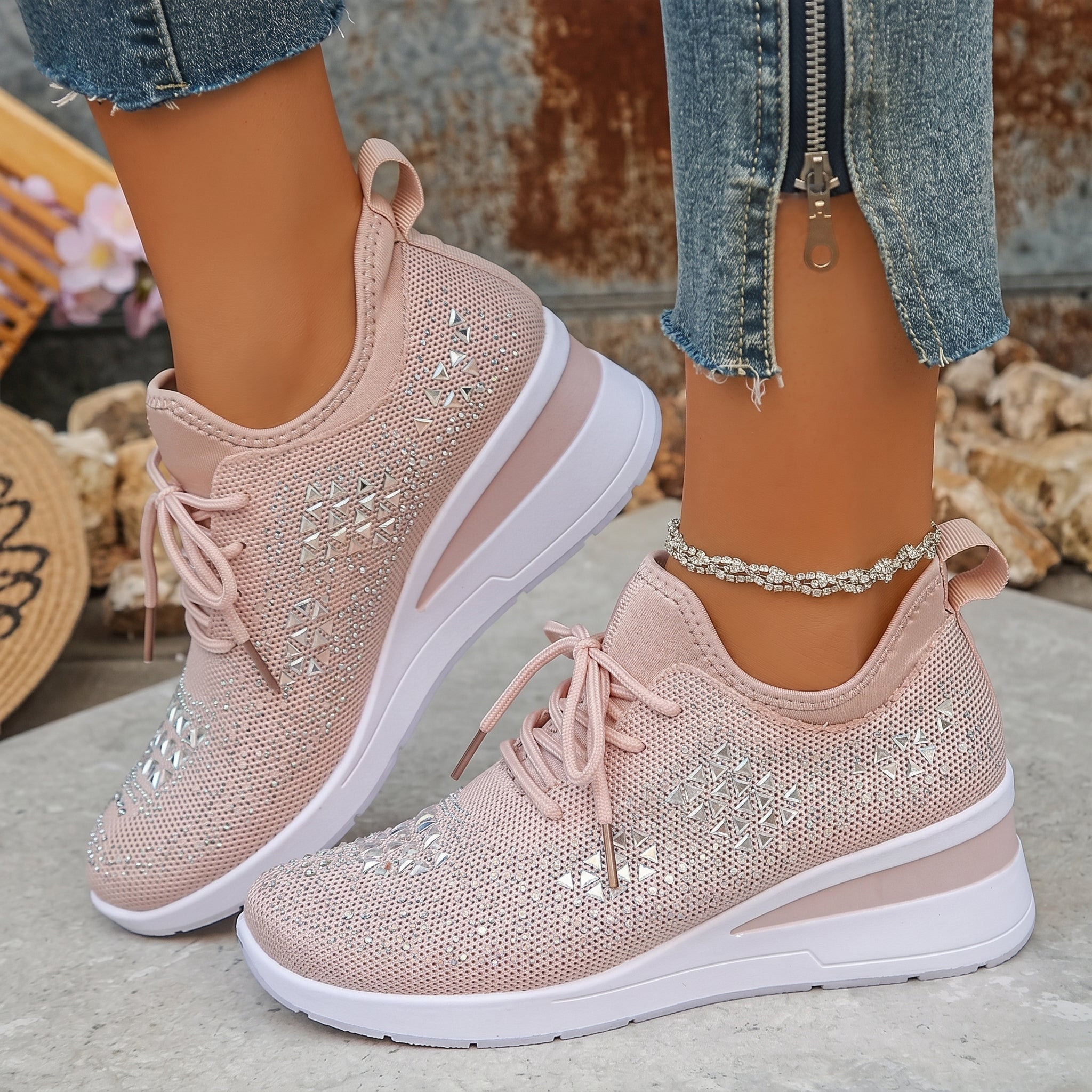 Amber - Women's Breathable Wedge Sole Low-Top Sneaker