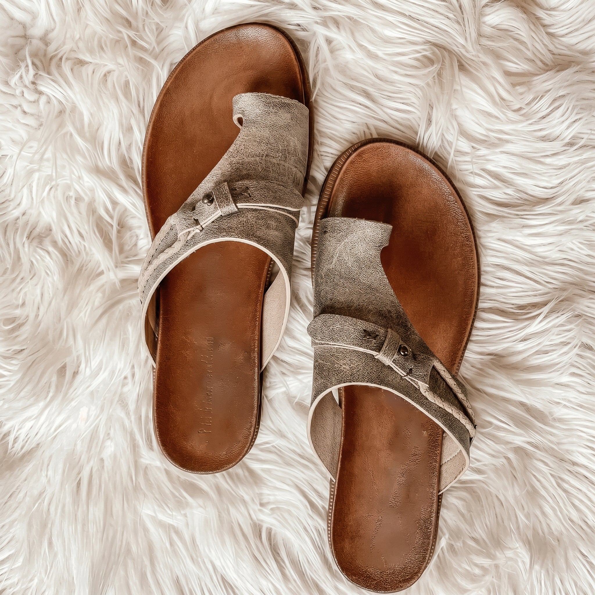Fiona - Women's Orthopedic Toe-Post Flat Sandals
