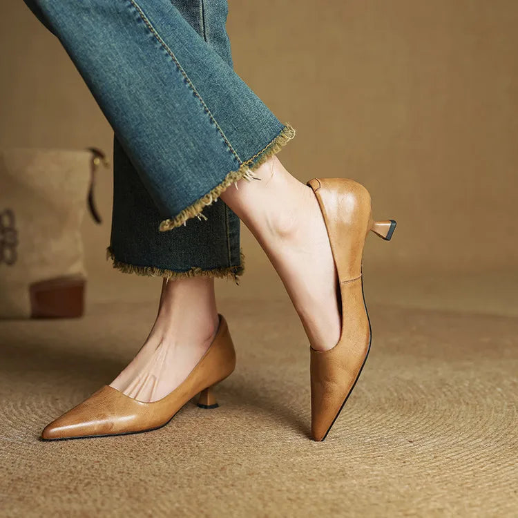 Alice - Women's Kitten Heel Pointed Toe Pumps