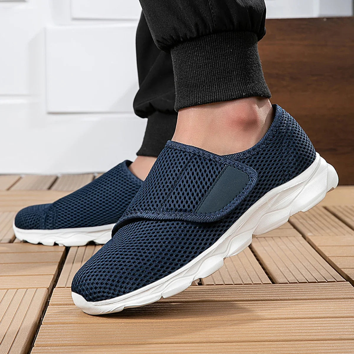 Charlie - Men's Orthopedic Slip-On Sneakers with Adjustable Strap