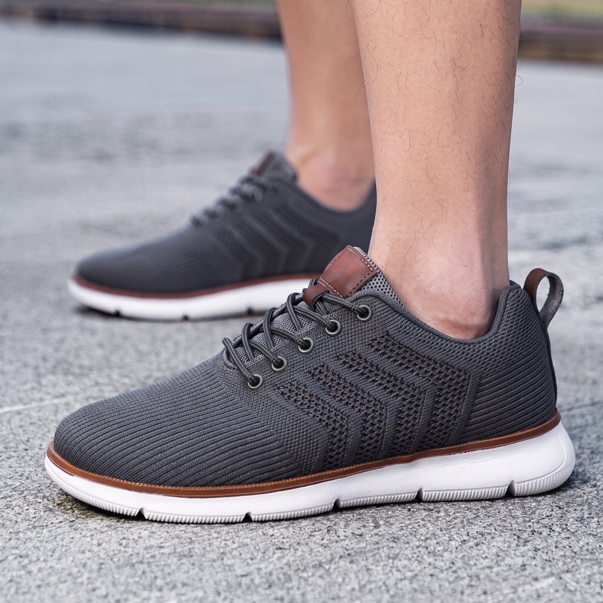 Jonas - Men's Orthopedic Breathable Low-Top Sneaker