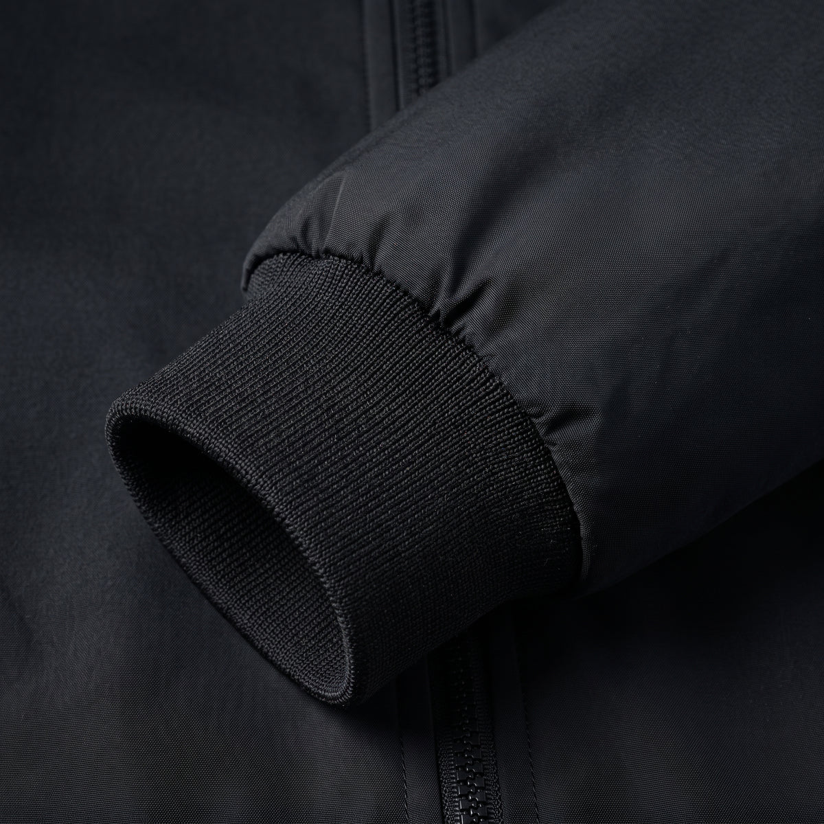 Tom - Men's Water-Resistant Quilted Jacket with Stand Collar
