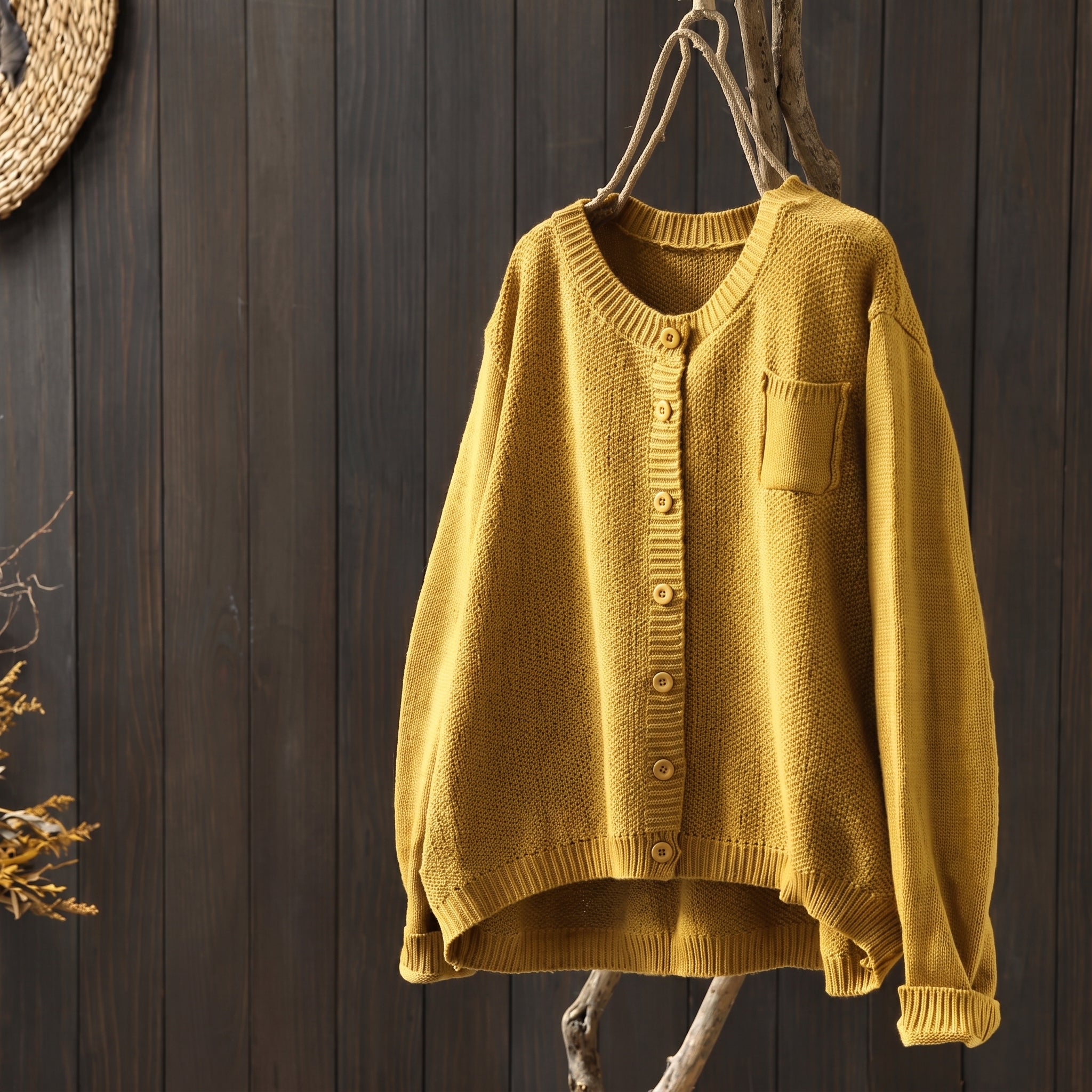Margaret - Women's Oversized Button-Front Cardigan with Chest Pocket