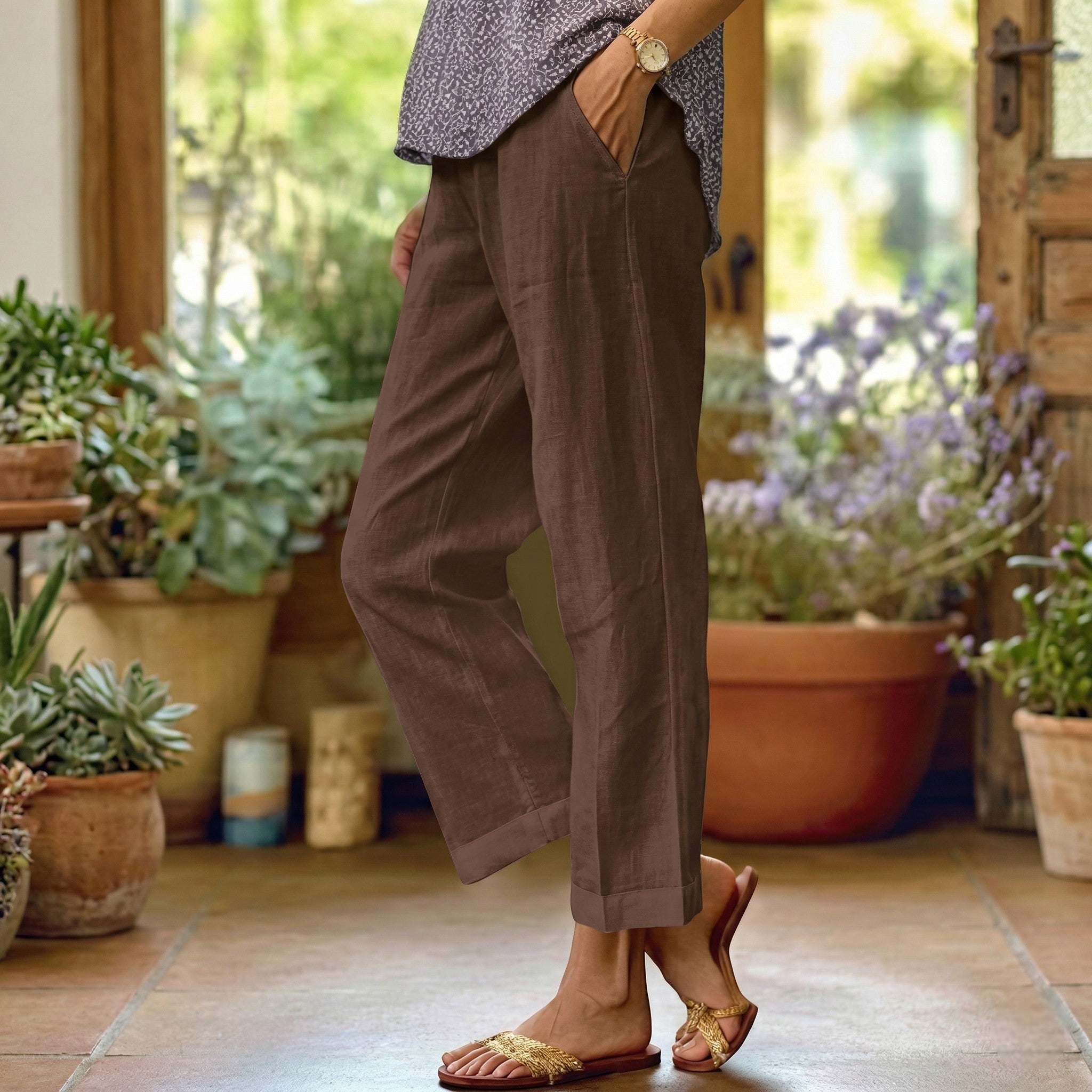 Alice - Women's Elastic Waist Straight Leg Cropped Trousers - Trousers - Brown - Parker&Brooks