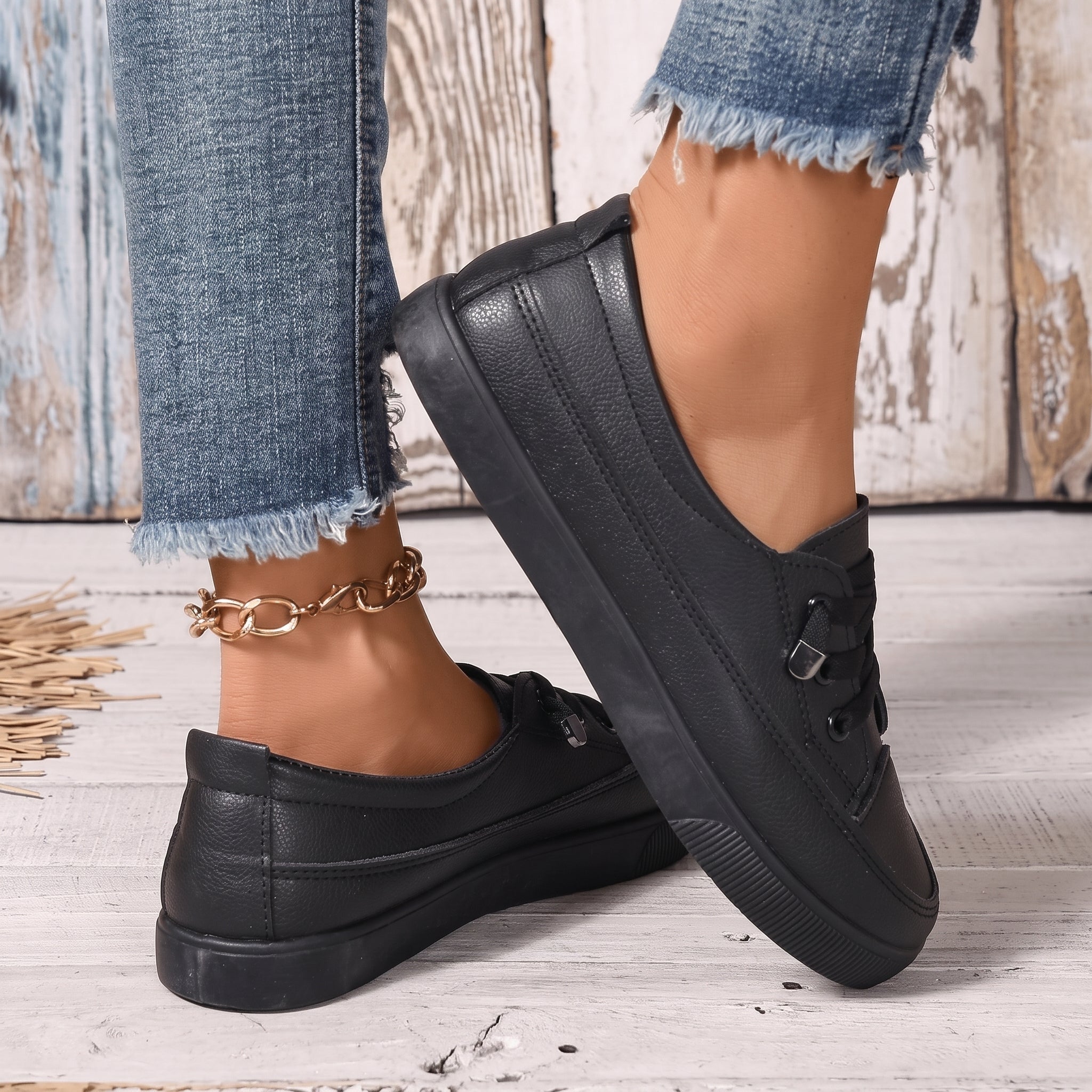 Alice - Women's Orthopedic Plain Low-Top Flat Sole Sneakers - Sneakers - Black - Parker&Brooks