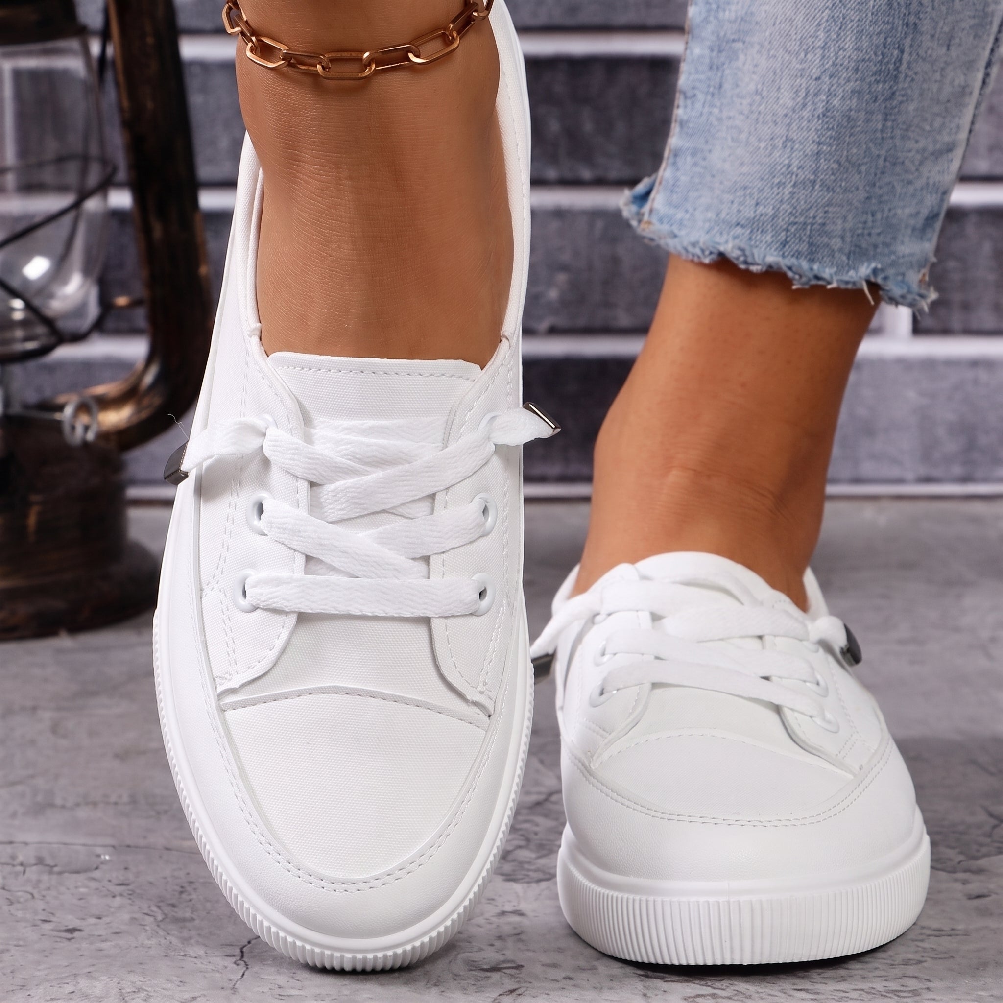 Alice - Women's Orthopedic Plain Low-Top Flat Sole Sneakers - Sneakers - White - Parker&Brooks