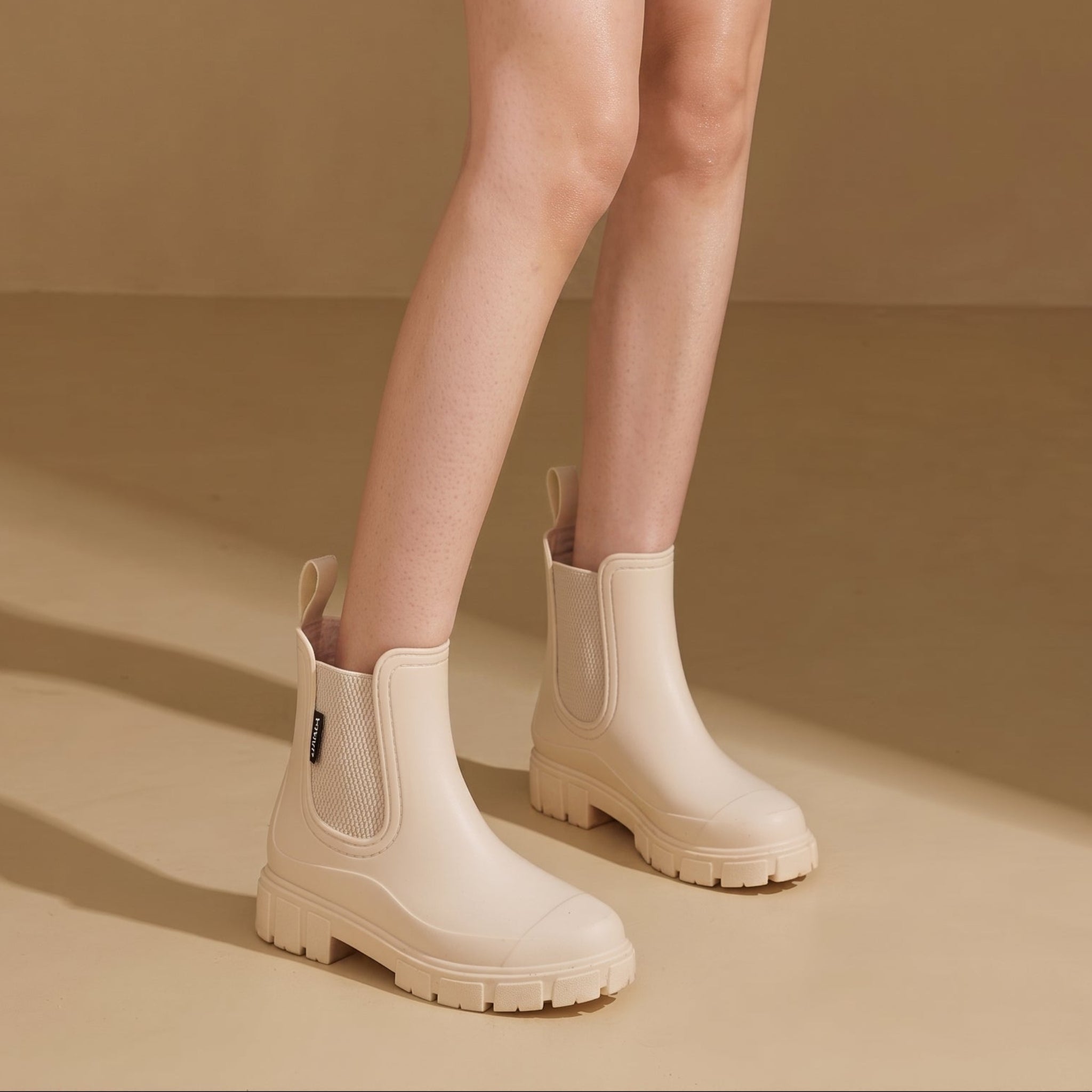Alice - Women's Waterproof Elastic Panel Chelsea Boots - Boots - Beige - Parker&Brooks