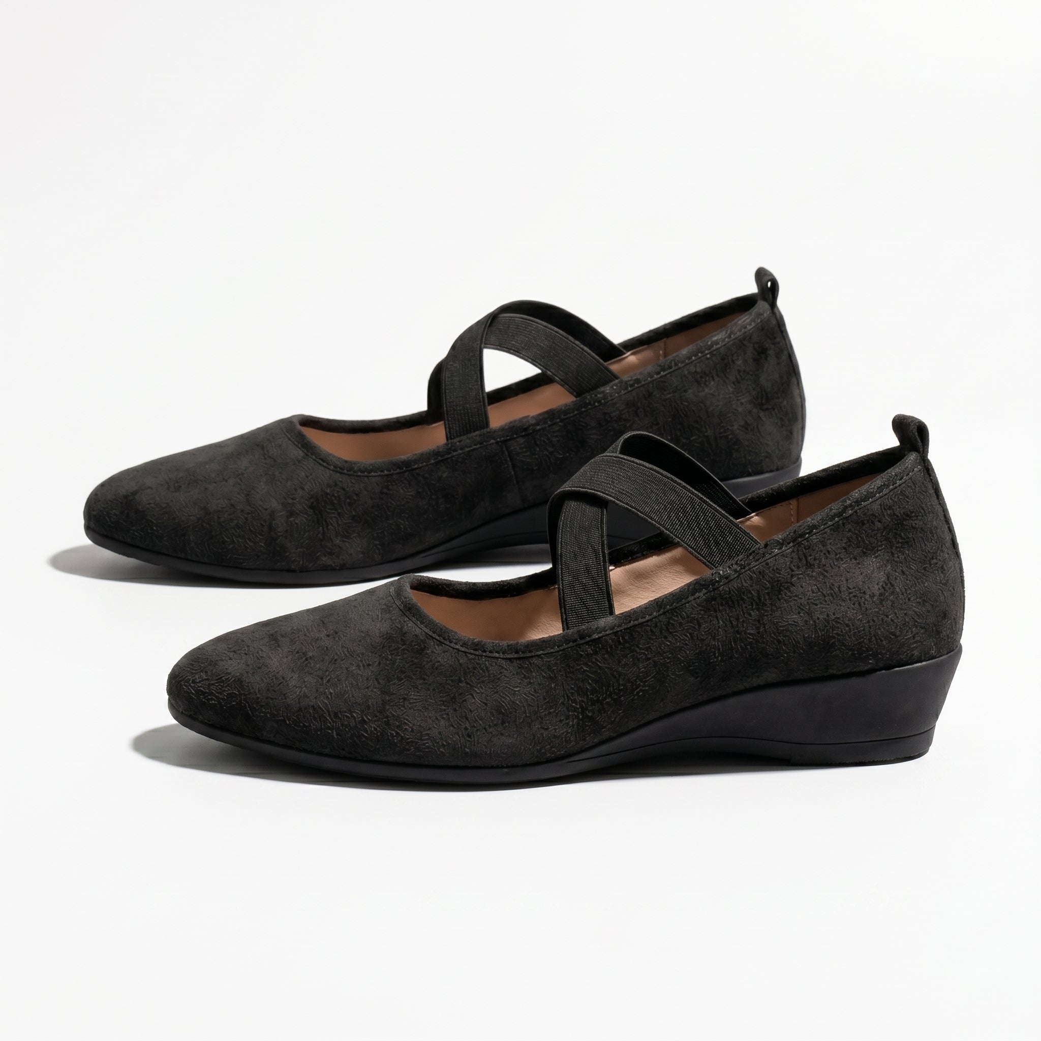 Amelia - Women's Elastic Strap Flat Shoes - Shoes - Black - Parker&Brooks