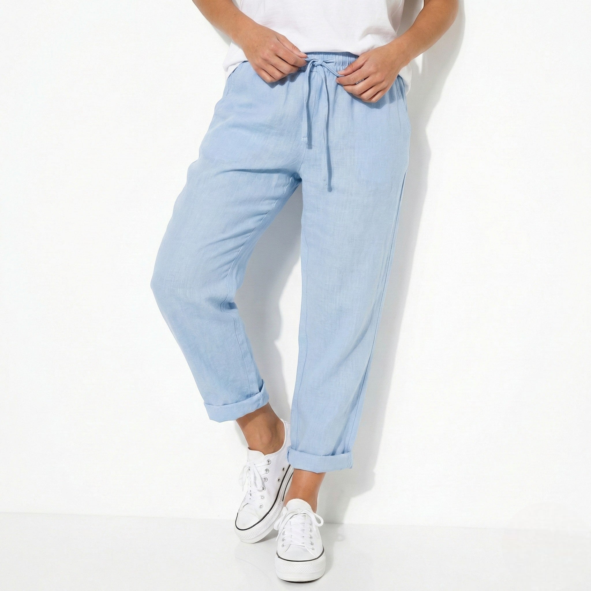 Amelia - Women's Relaxed Fit Drawstring Trousers - Trousers - Light Blue - Parker&Brooks