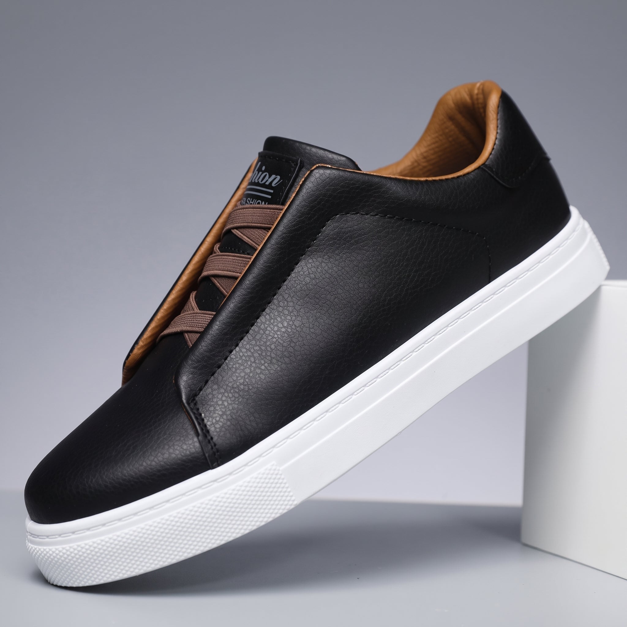 Andreas - Men's Orthopedic Casual Low-Top Sneakers - Sneakers - Black - Parker&Brooks