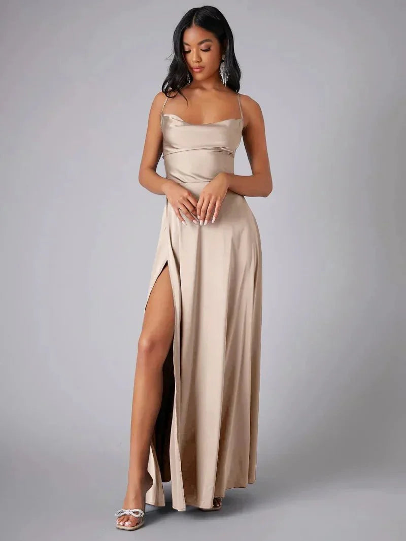 Aurelia – Elegant Maxi Dress