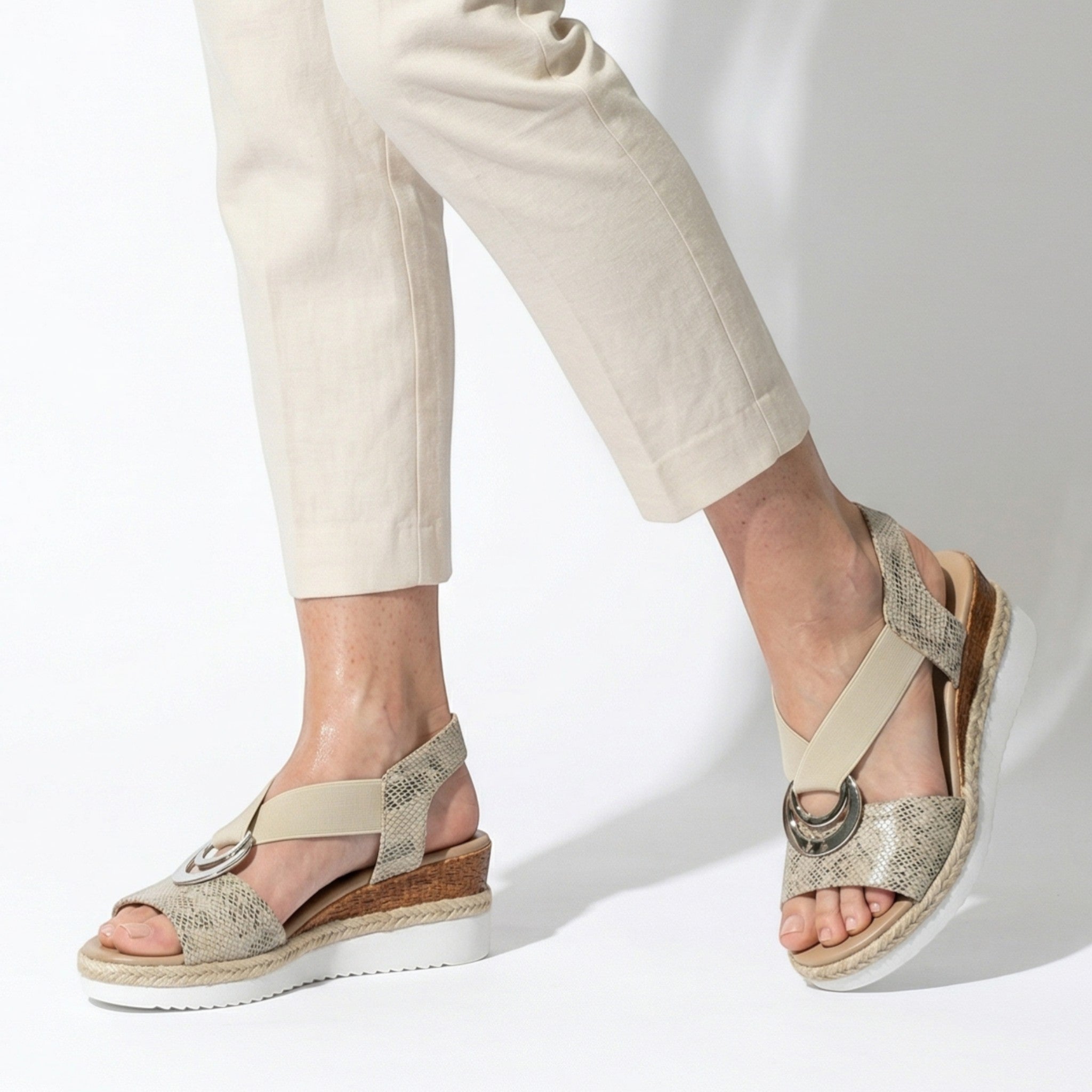 Ava - Women's Cross Strap Wedge Sandals - Sandals - Beige - Parker&Brooks