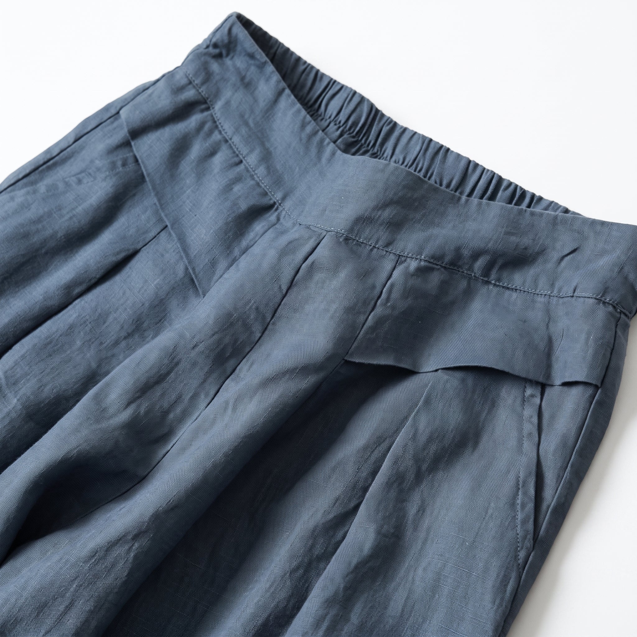 Beatrice - Women's Summer Wide-Leg Pleated Culotte Pants - Trousers - Blue - Parker&Brooks