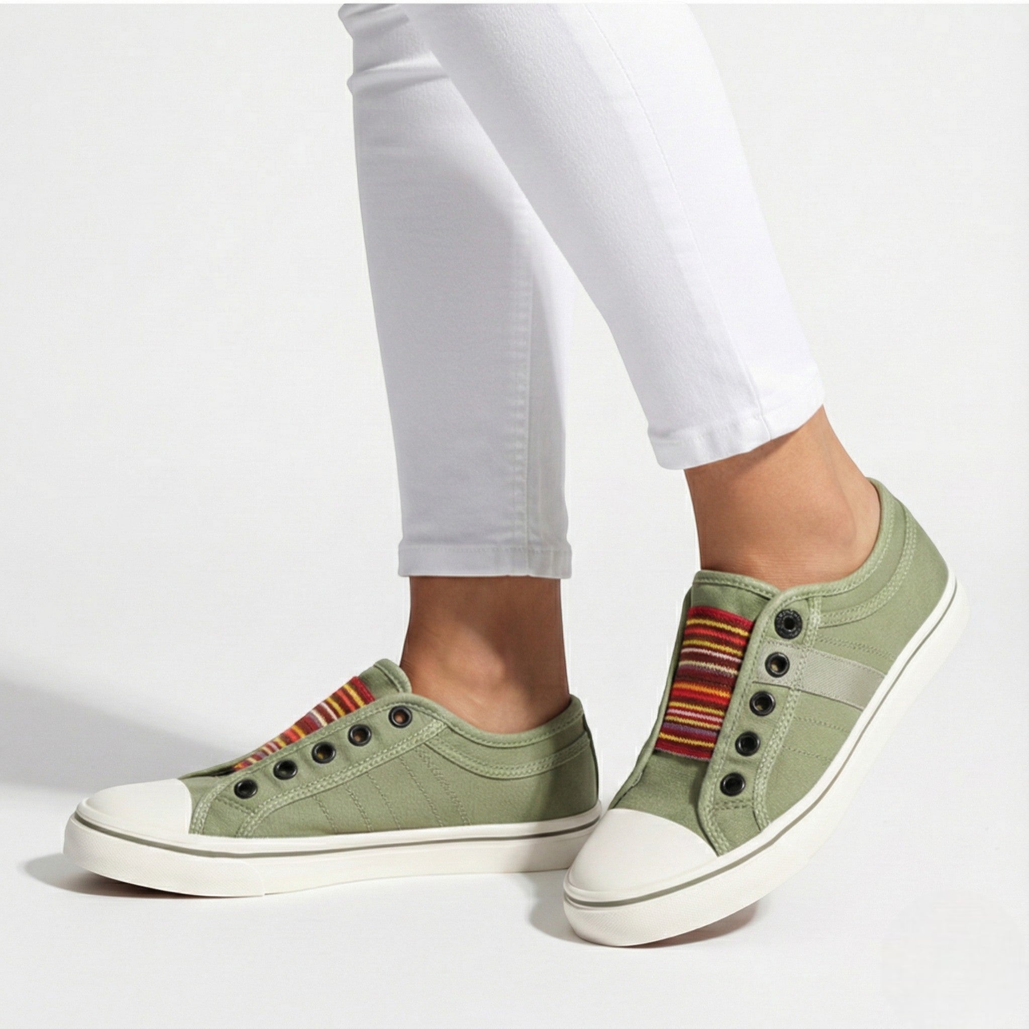 Bethany - Women’s Canvas Slip-On Round Toe Sneakers