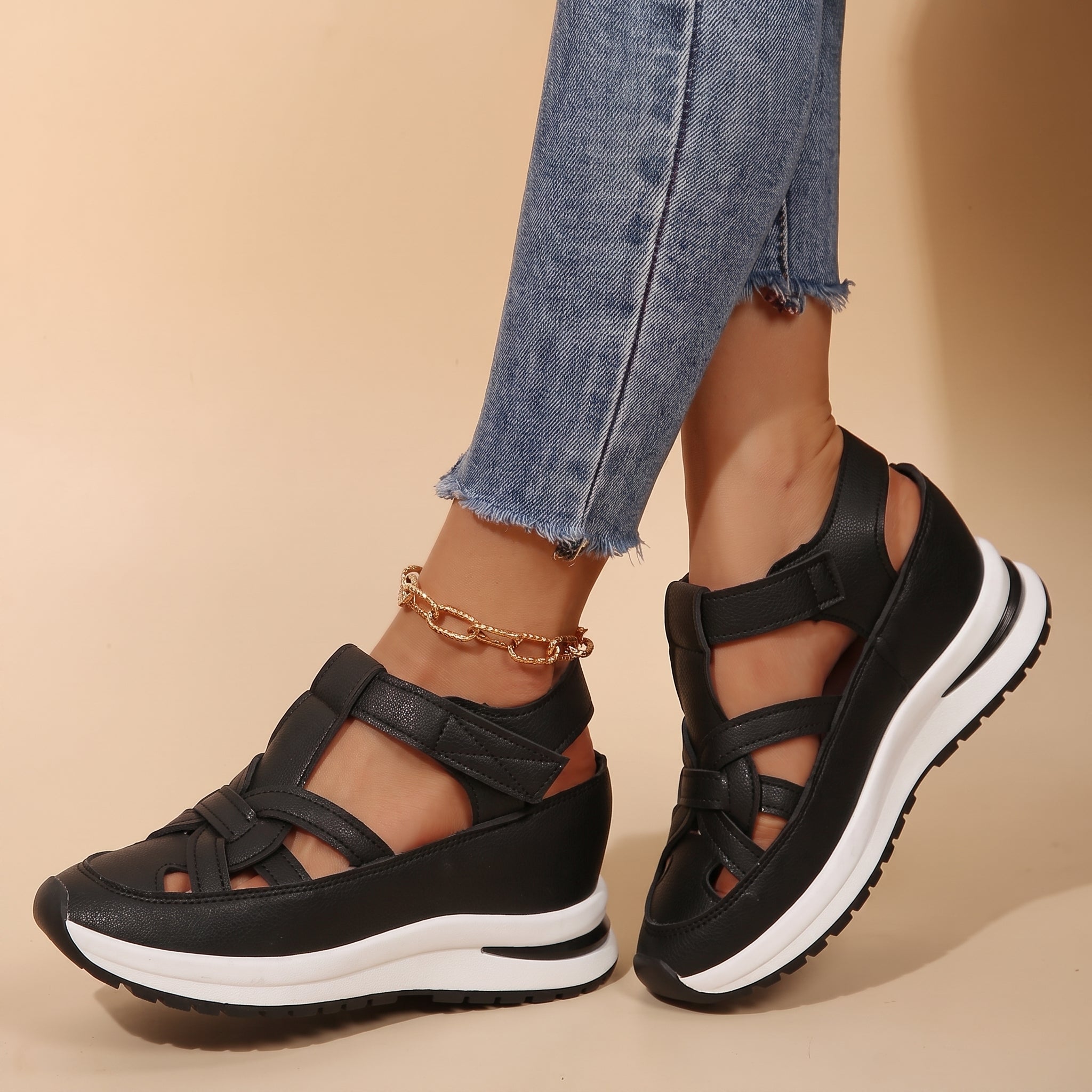 Carolina - Women's Orthopedic Cut-Out Strap Platform Sandals - Sandals - Black - Parker&Brooks