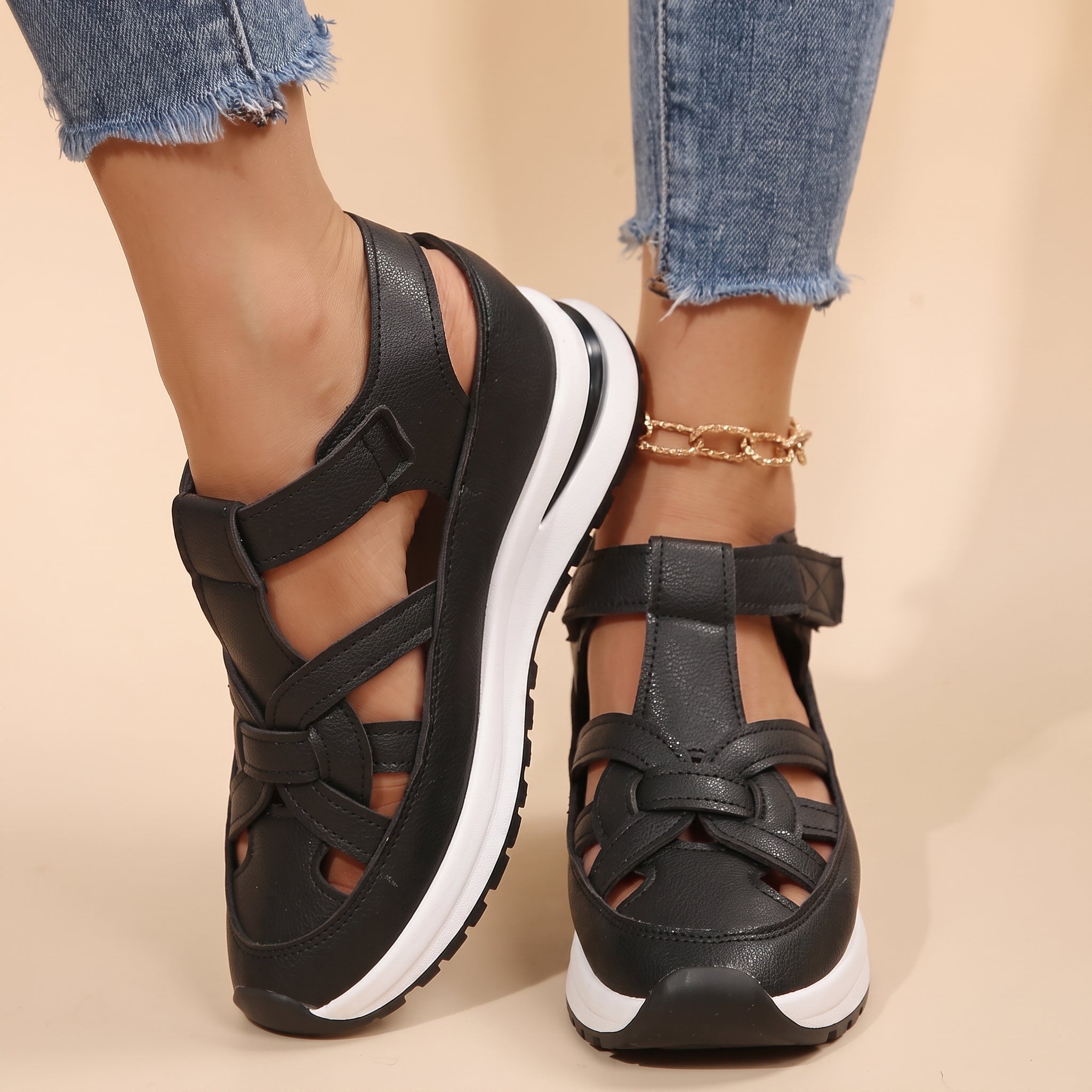 Carolina - Women's Orthopedic Cut-Out Strap Platform Sandals - Sandals - Black - Parker&Brooks