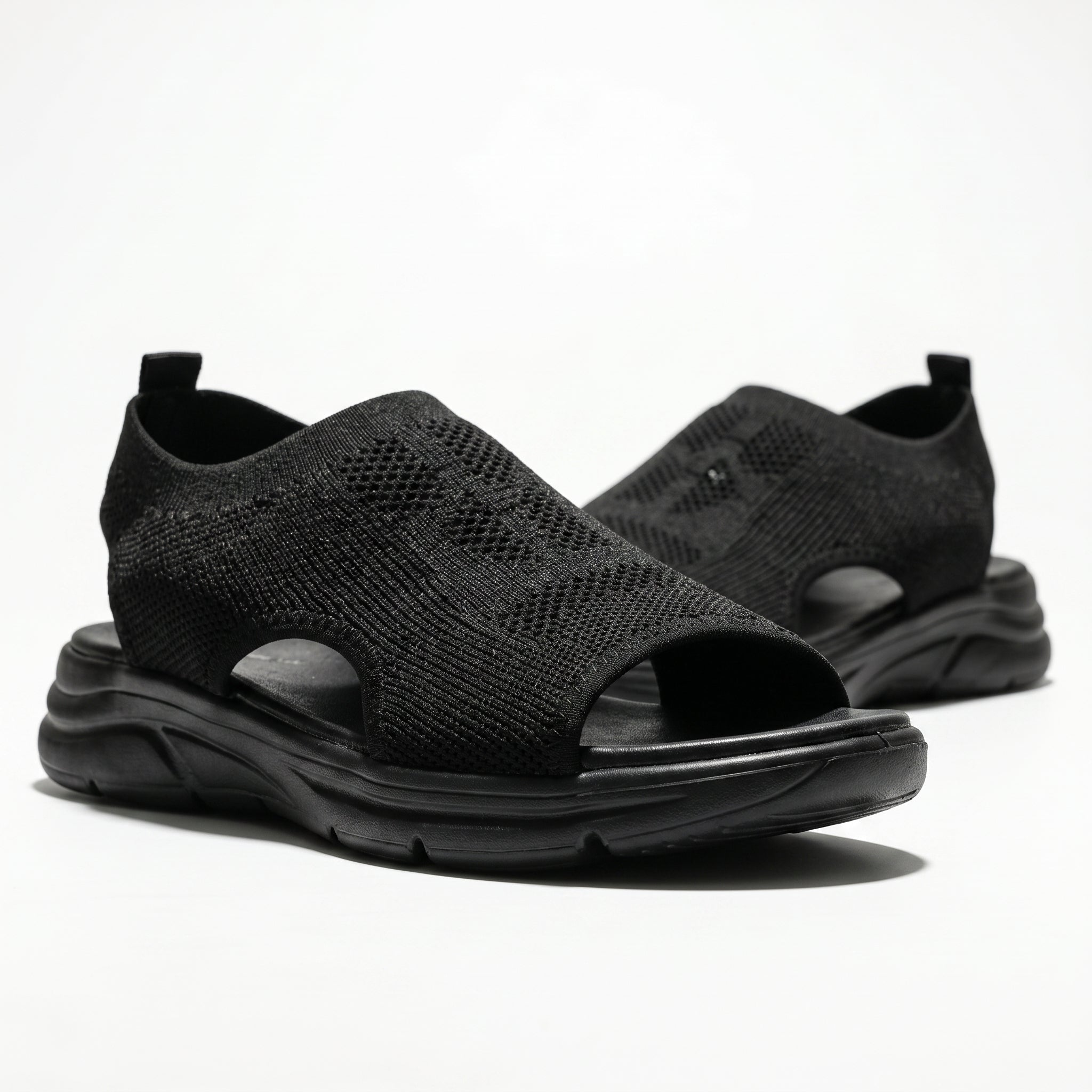 Chloe - Women's Orthopedic Breathable Sandals - Sandal - Black - Parker&Brooks