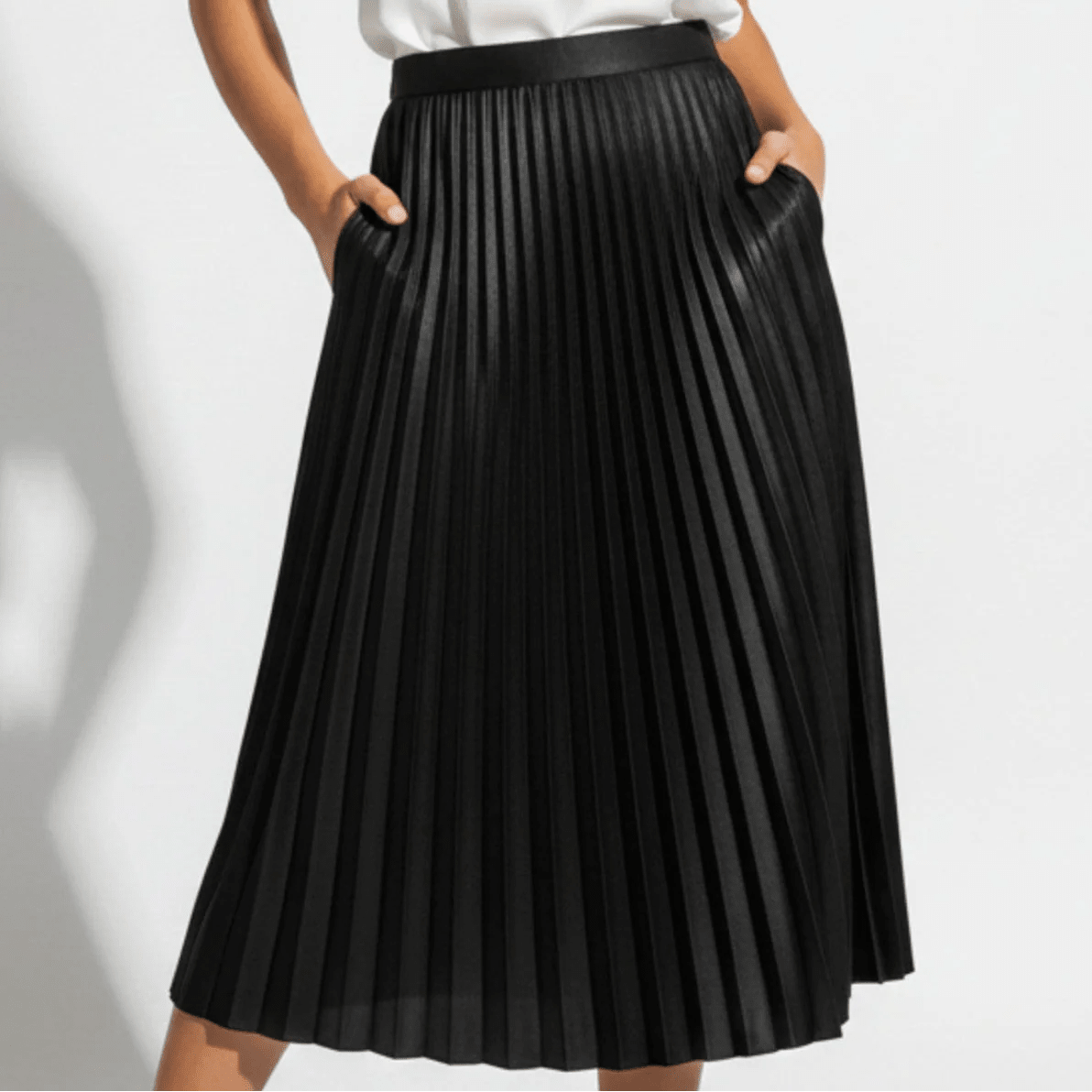 Chloe - Women's Pleated Skirt - Parker&Brooks