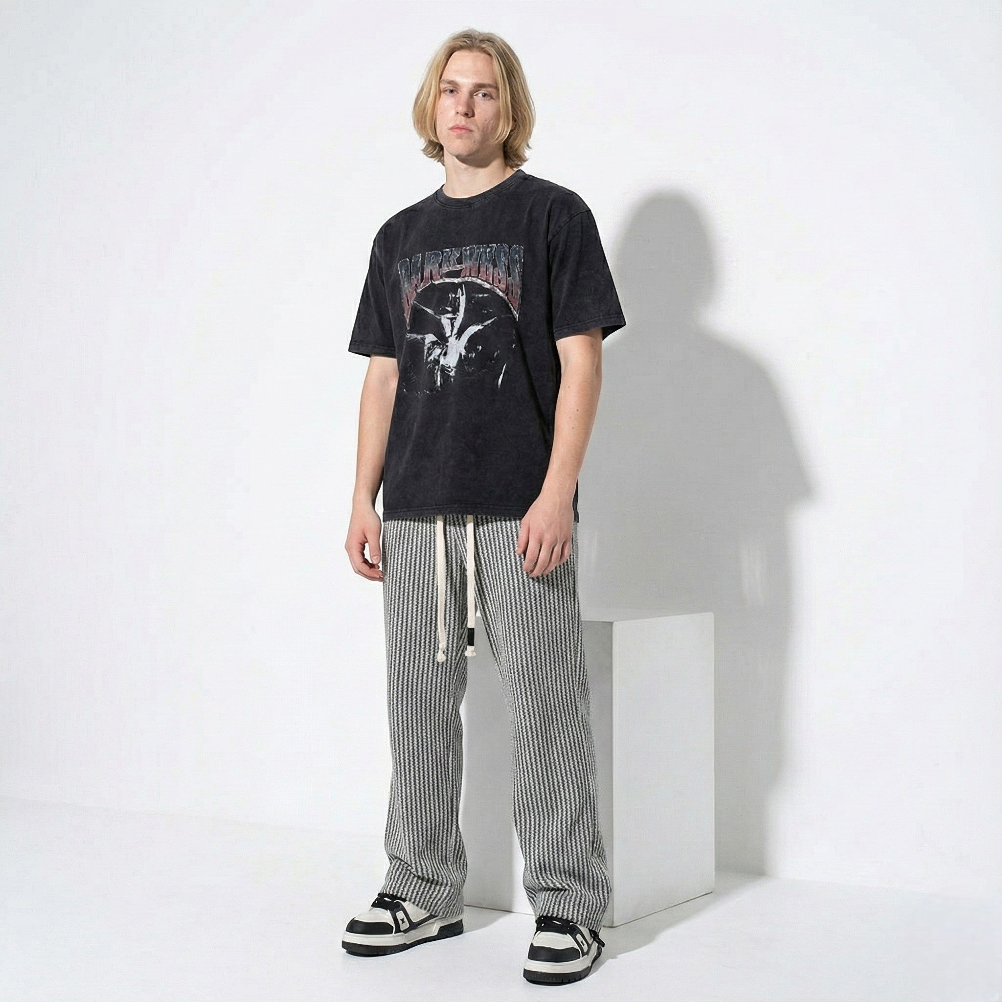 Men's Wide-Leg Trousers with Vertical Stripe Pattern and Drawstring Waist