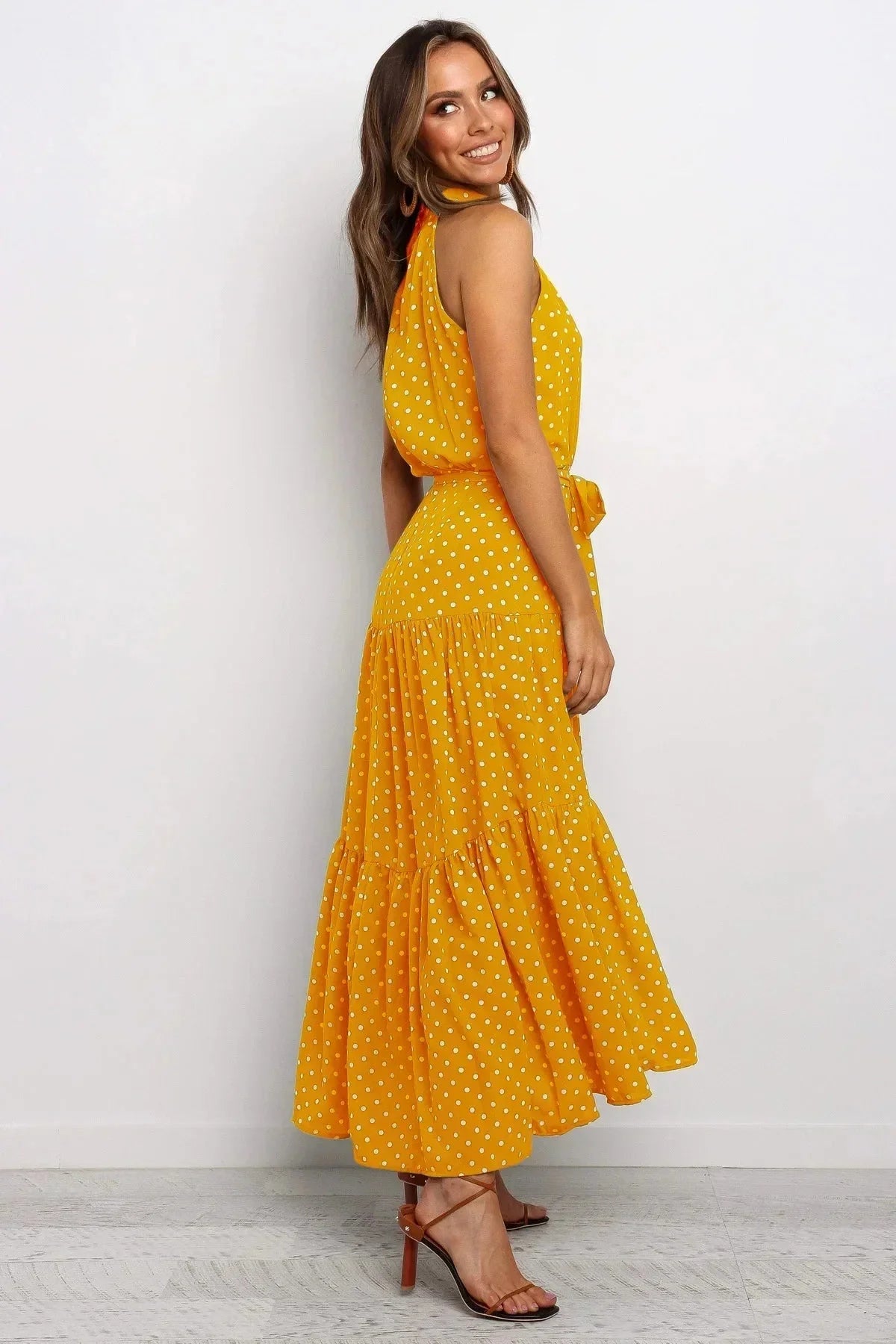 Clara – Polka-Dot Casual Summer Dress