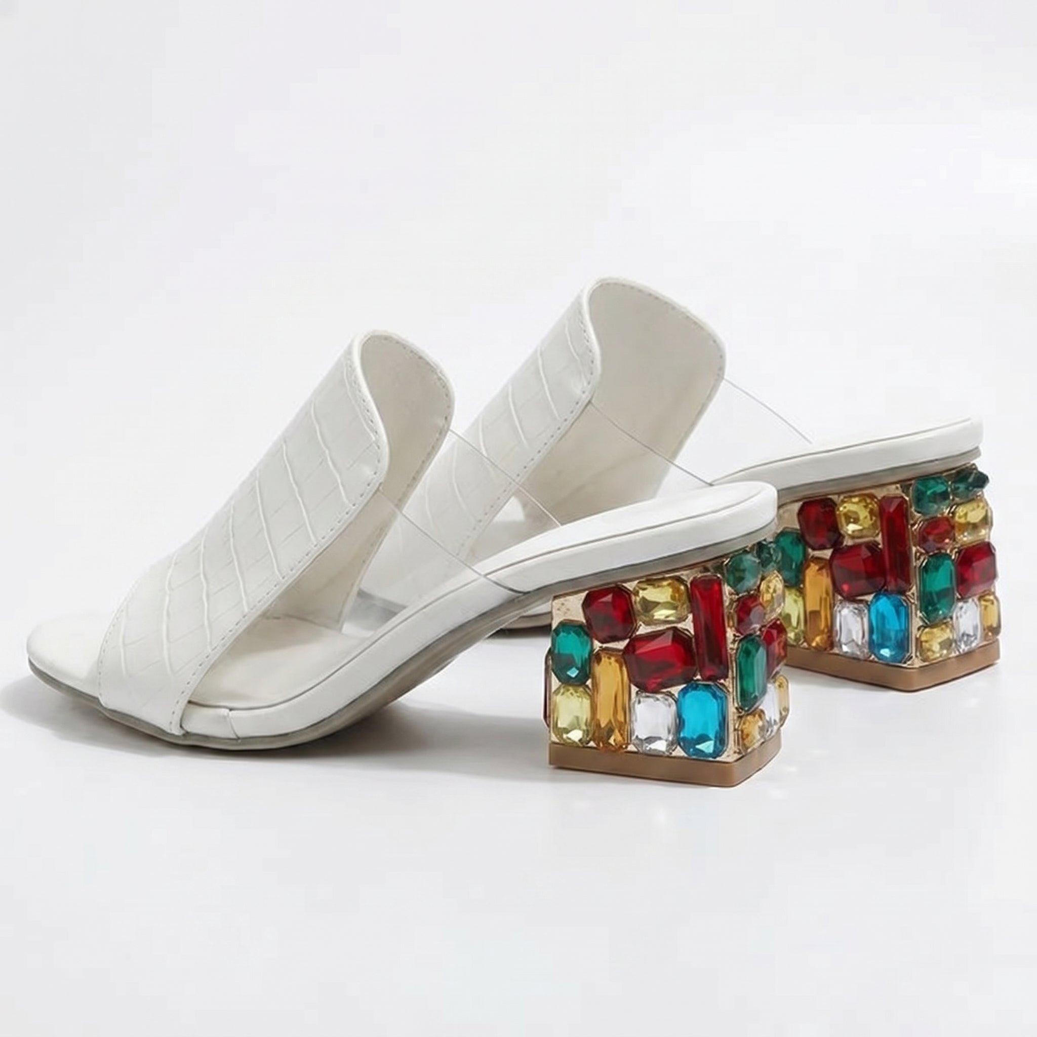 Clara - Women's Block Heel Sandals - Sandals - White - Parker&Brooks