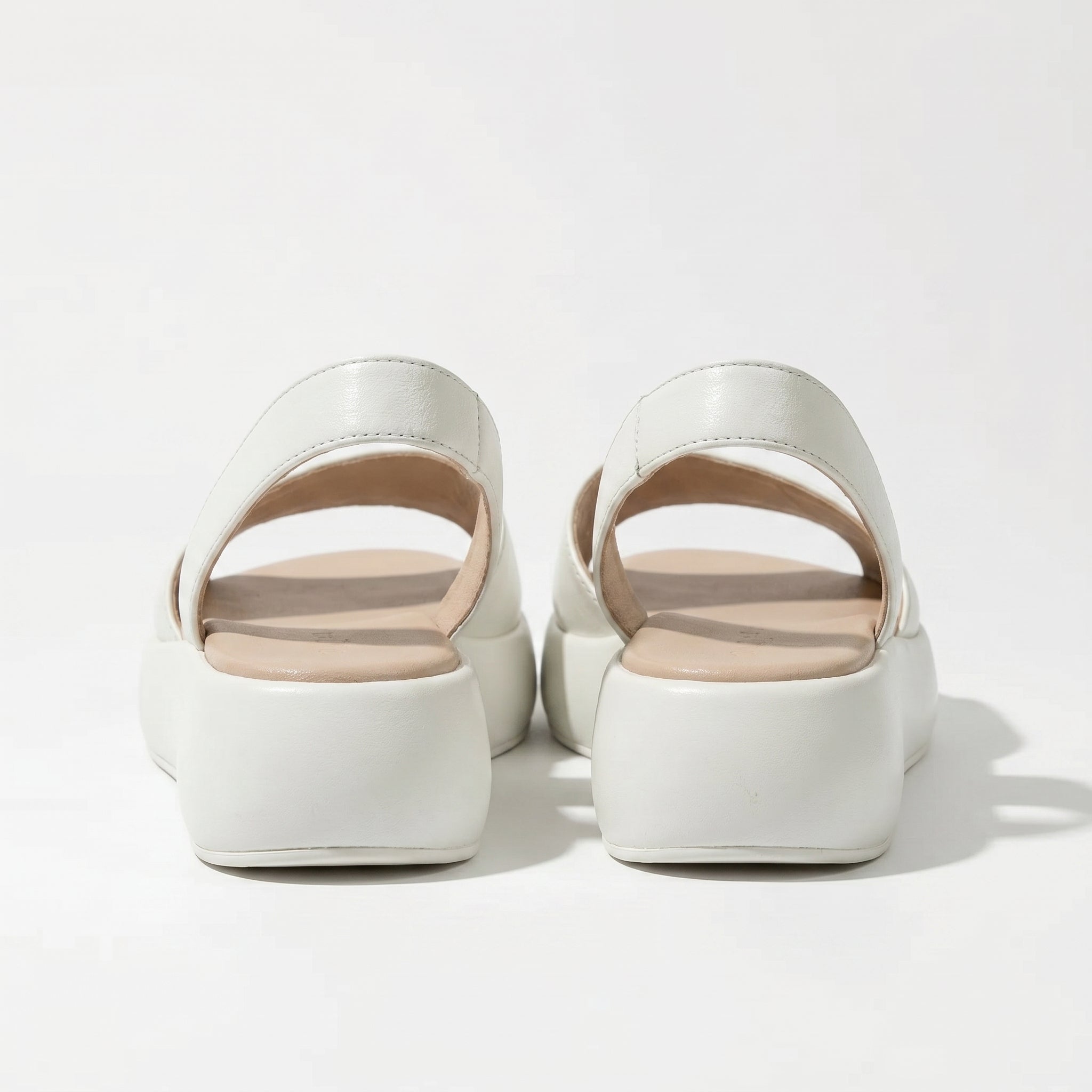 Erin - Women's Lightweight Slip On Summer Sandals - Footwear - White - Parker&Brooks