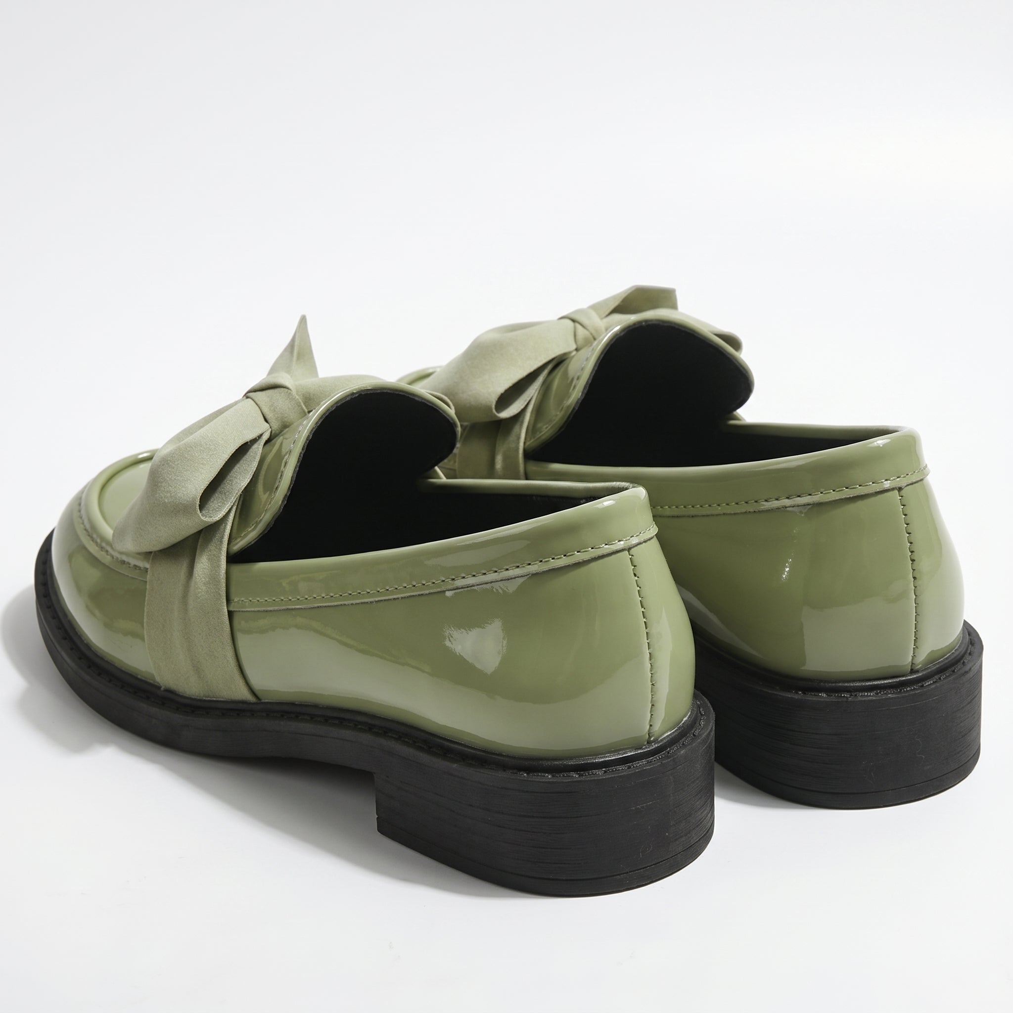 Florence - Women's Platform Loafers with Bow Detail - Loafers - Green - Parker&Brooks