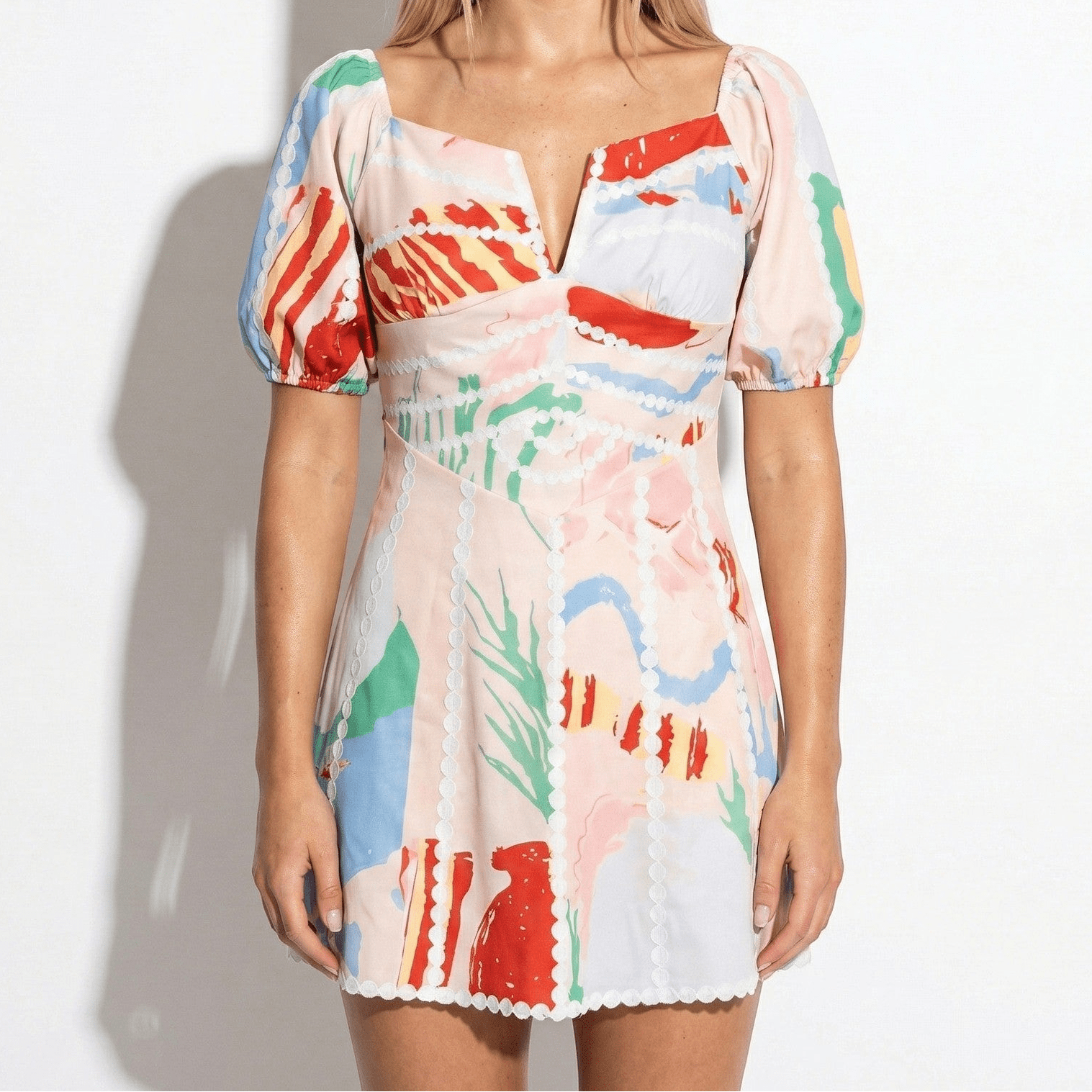 Freya - Women's Mini Dress with Graphic Print