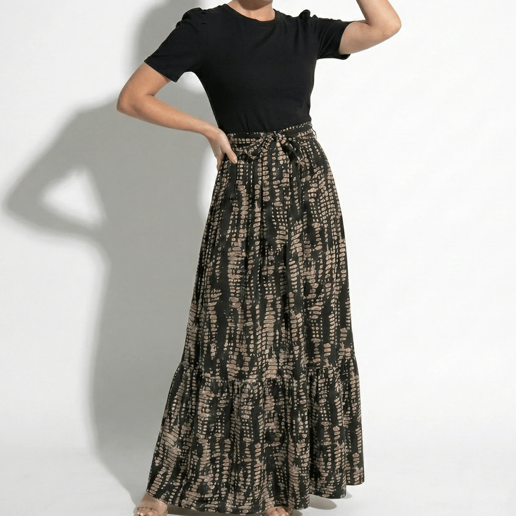 Hannah - Women's Bold Floral Print Maxi Dress