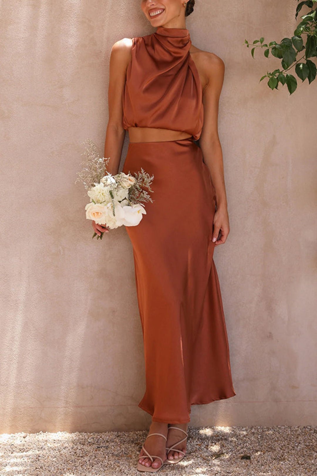Inaya – Elegant Maxi Dress in Flowing Fabric