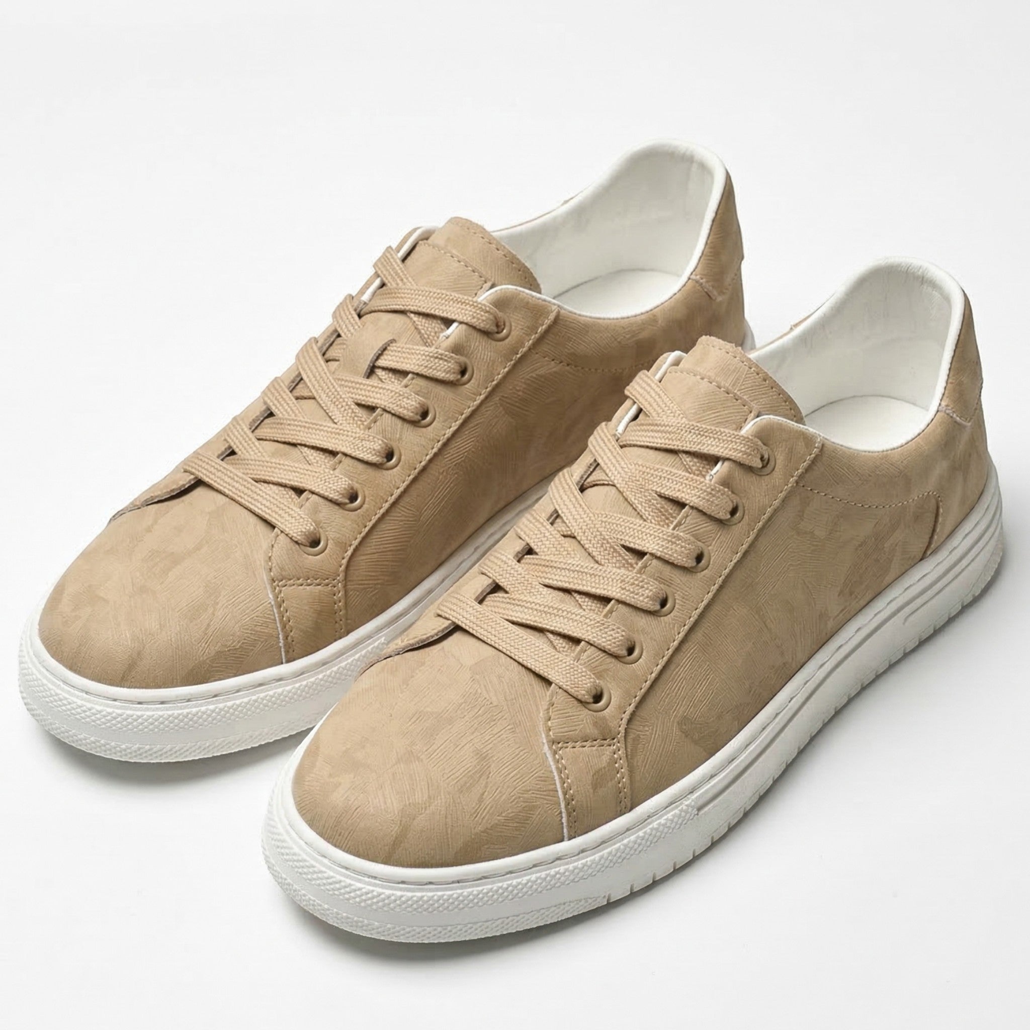 James - Men's Low Top Casual Sneakers - Shoes - Beige - Parker&Brooks