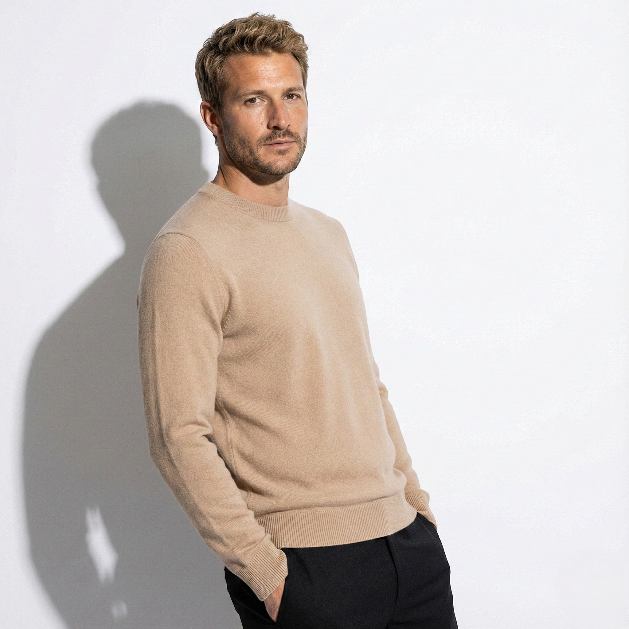 Men's Slim-Fit Crewneck Sweater with Ribbed Hems