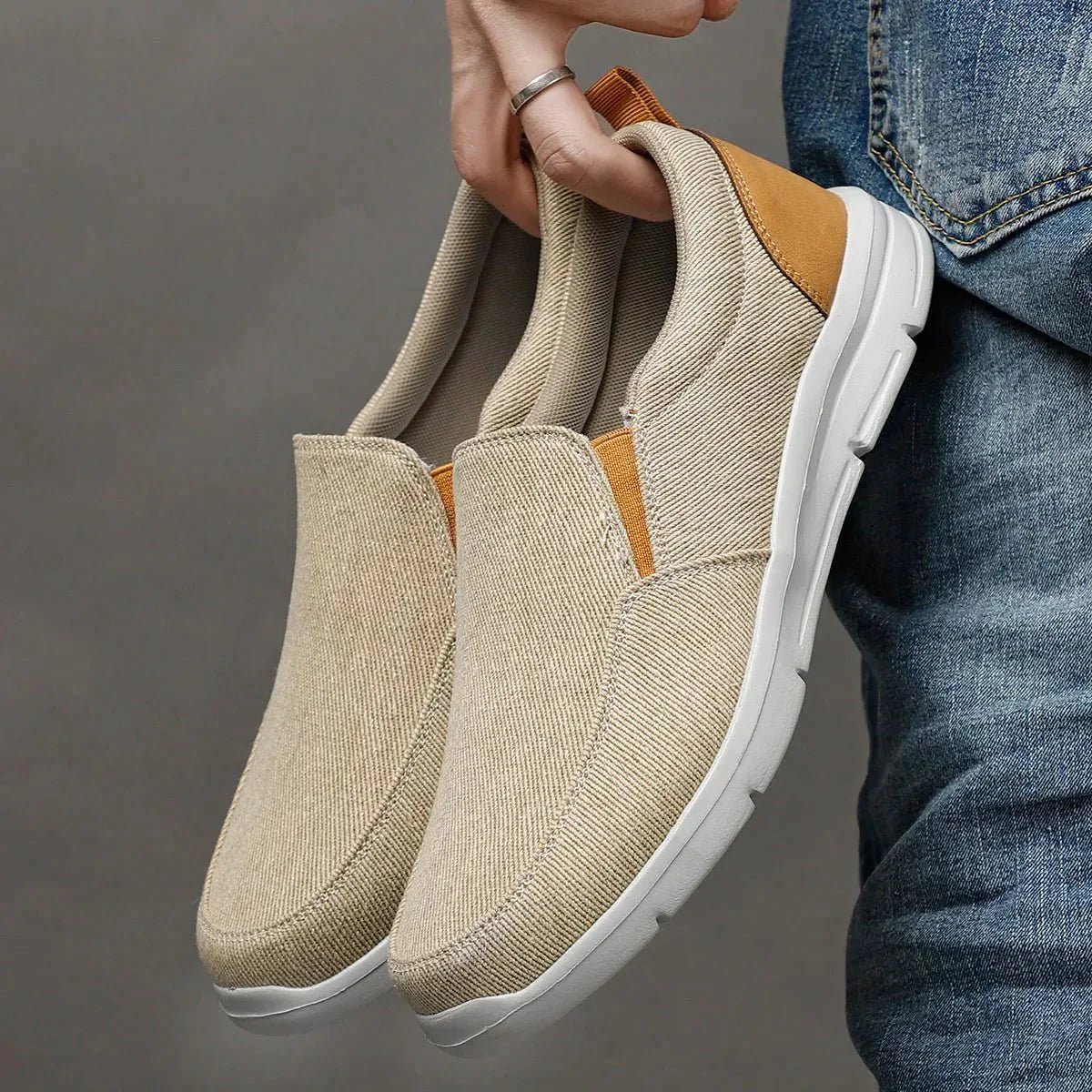 Jonas - Men's Orthopedic Slip - On Sneakers with Cushioned Sole - Trainers - Khaki - Parker&Brooks