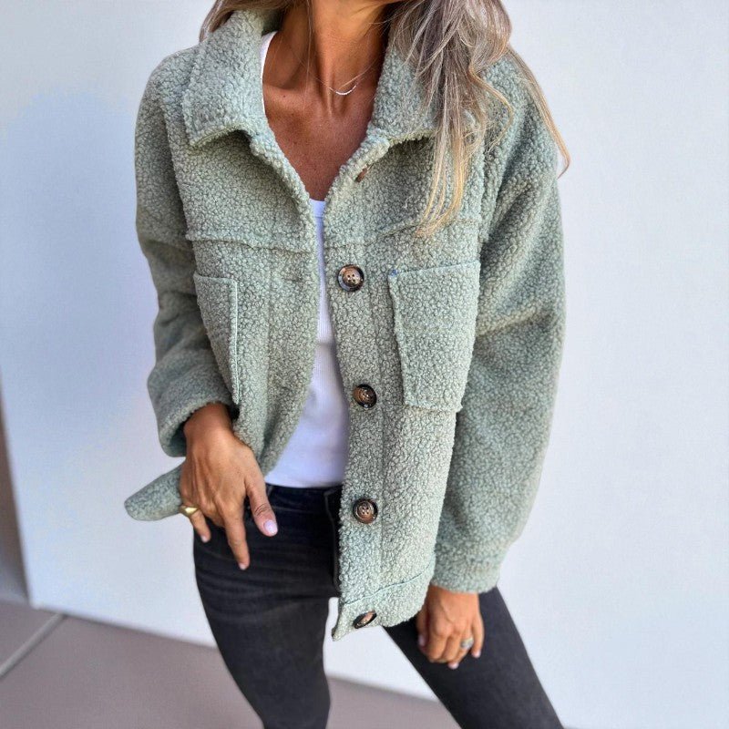 Lea – Wool Jacket with Buttons and Chest Pockets