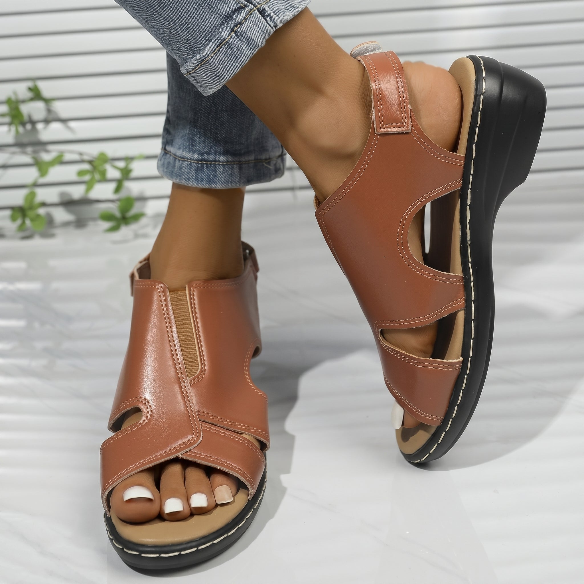 Louise - Women's Orthopedic Cut-Out Wedge Sandals - Sandals - Brown - Parker&Brooks