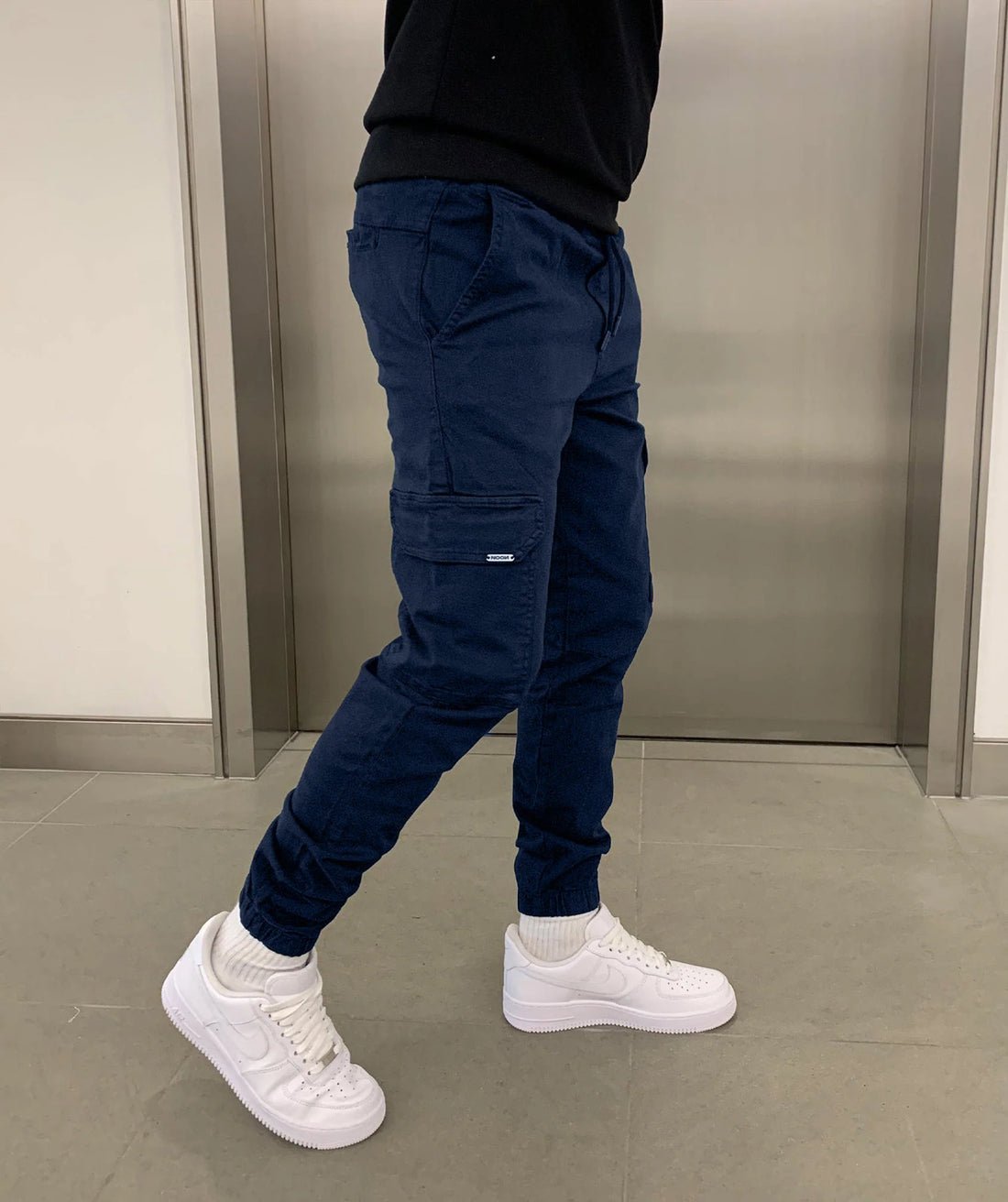 Markus – Stylish Cargo Joggers