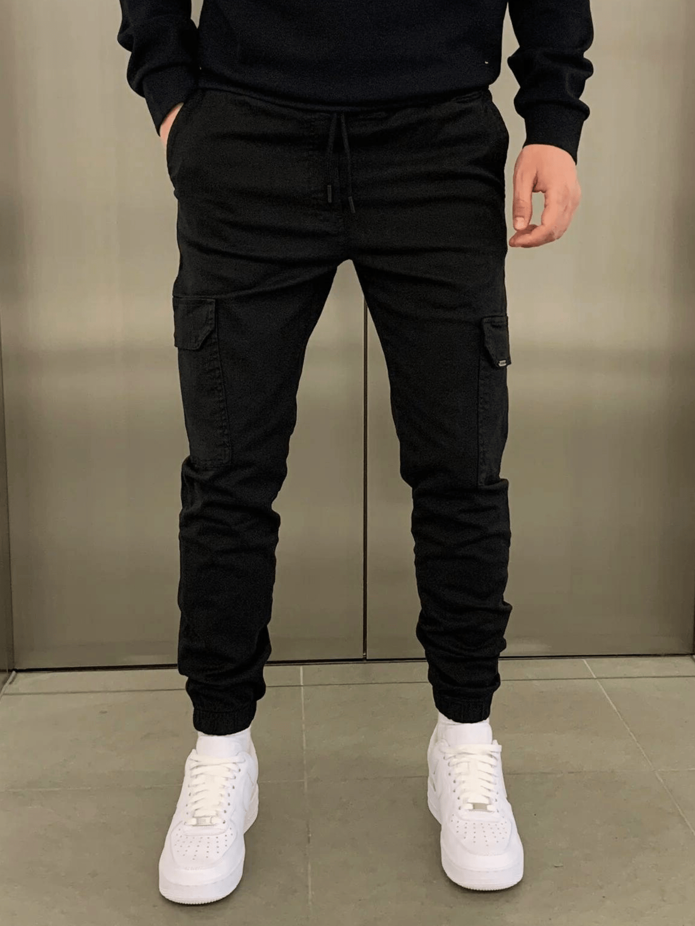 Markus – Stylish Cargo Joggers