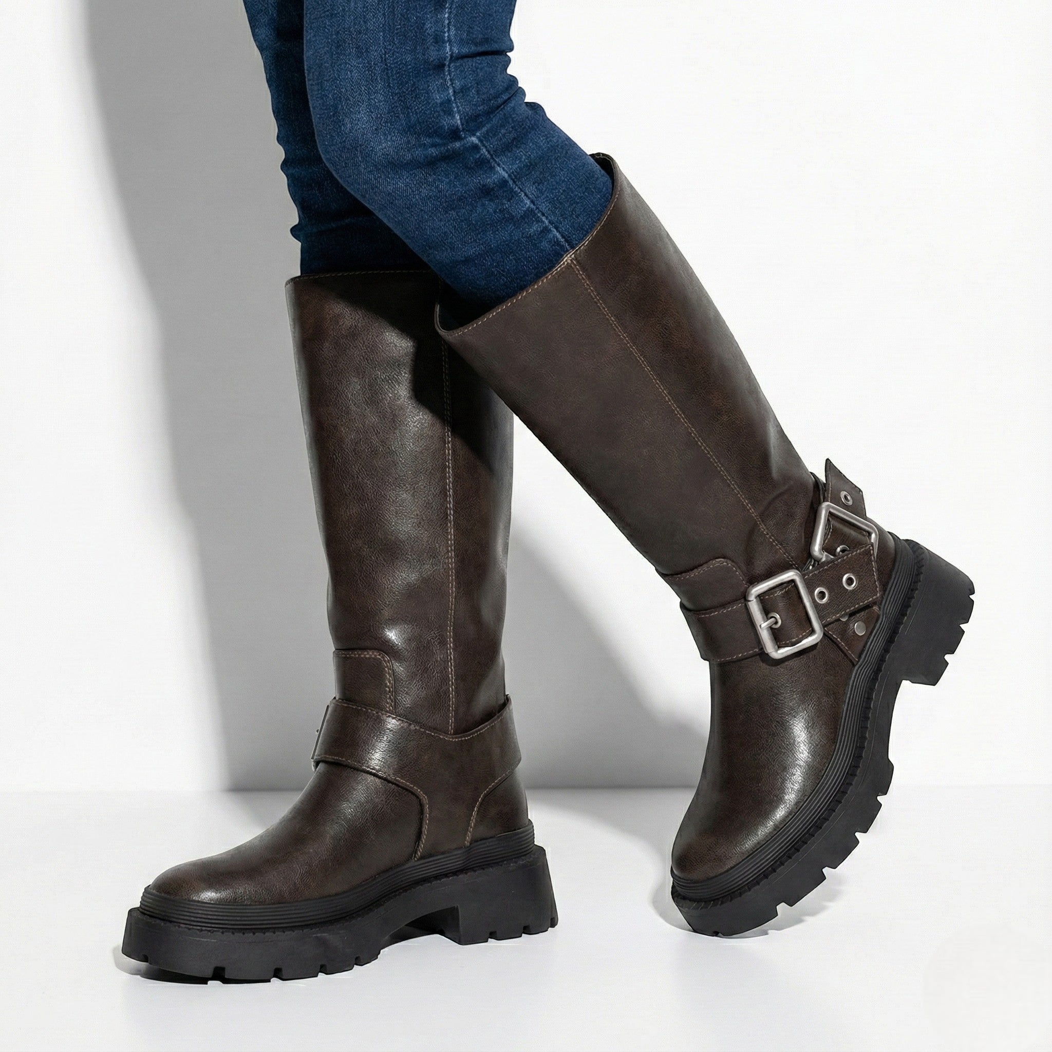 Women’s Leather Boots with Buckles and Profiled Sole