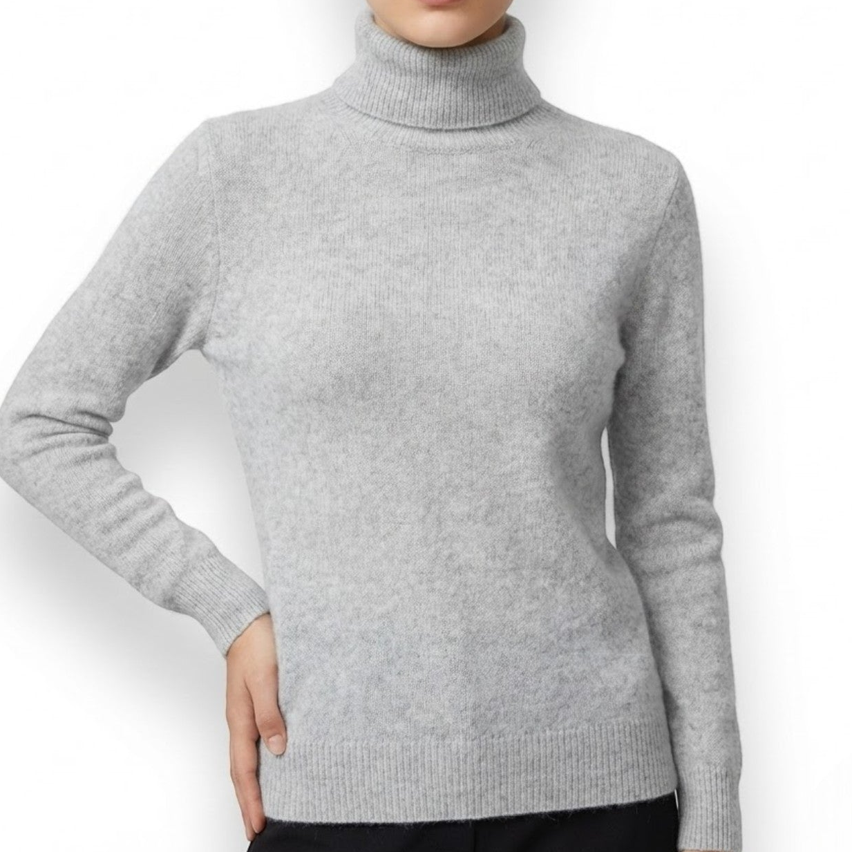 Mira – Women's Wool Turtleneck Sweater