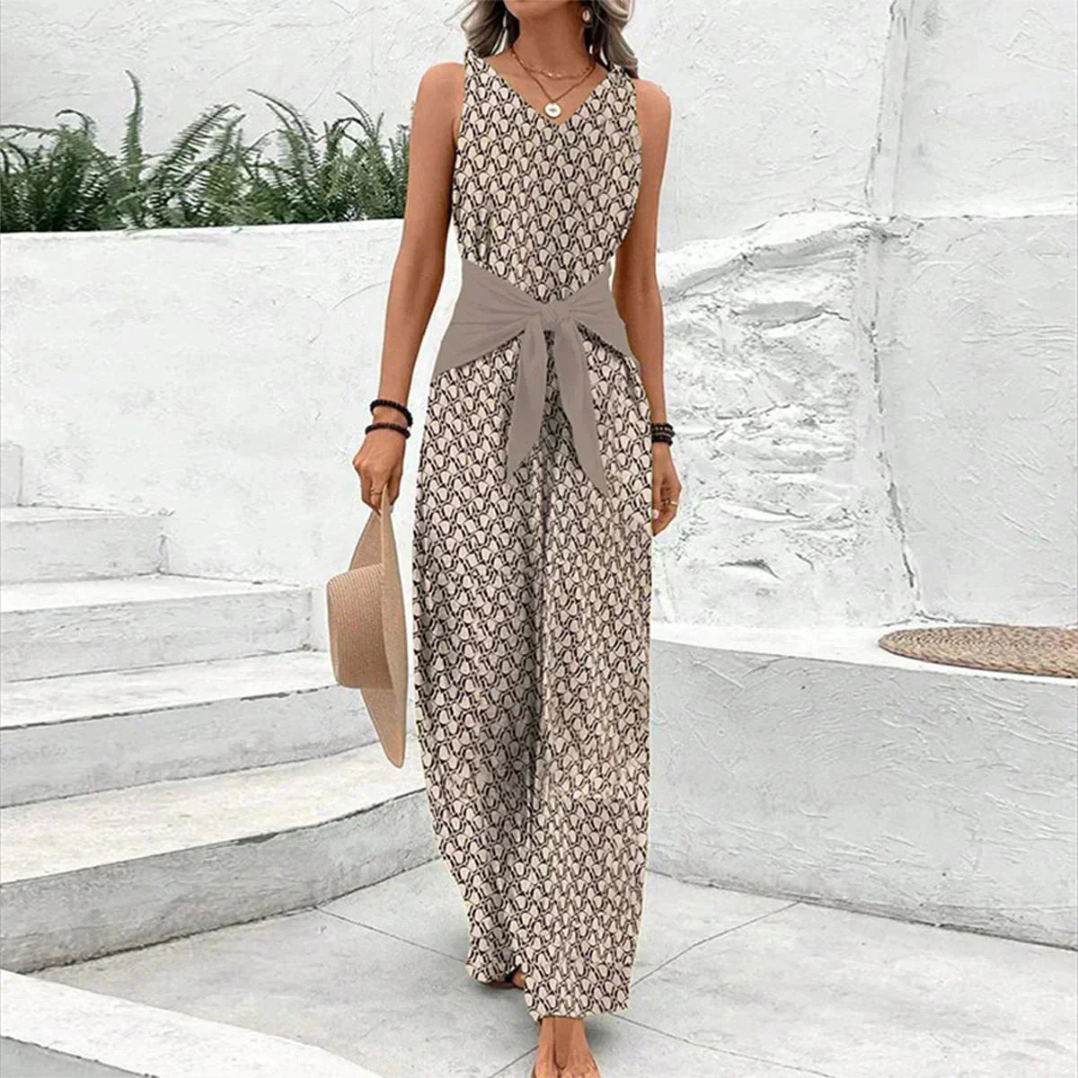 Nahla – Elegant Jumpsuit with Bow Detail