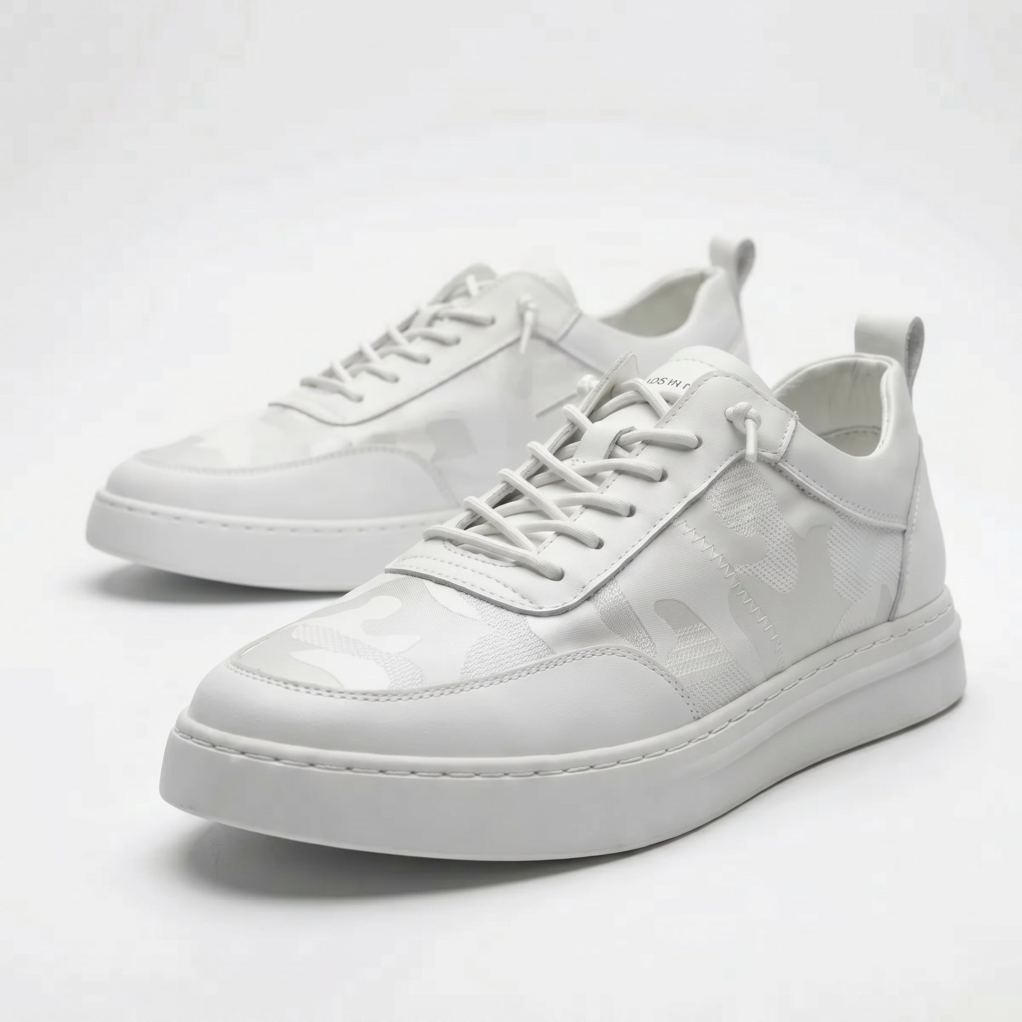 Noah - Men's Casual Low - Top Sneaker - Sneakers - White - Parker&Brooks