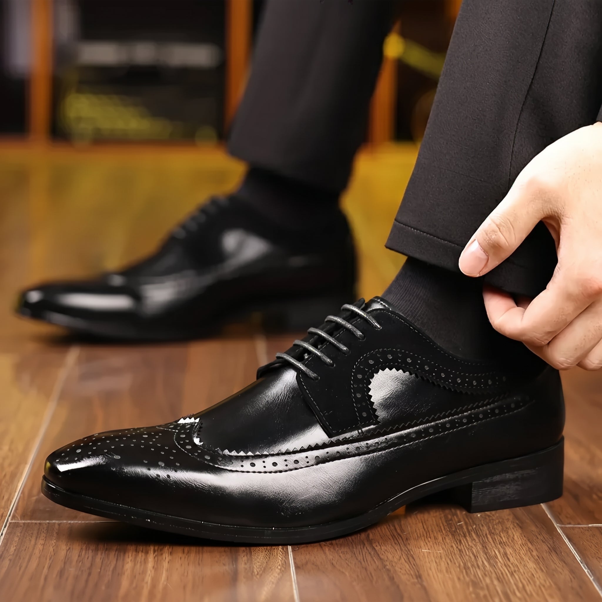Noah - Men's Formal Brogue Pointed Toe Wedding Shoes - Shoes - Black - Parker&Brooks